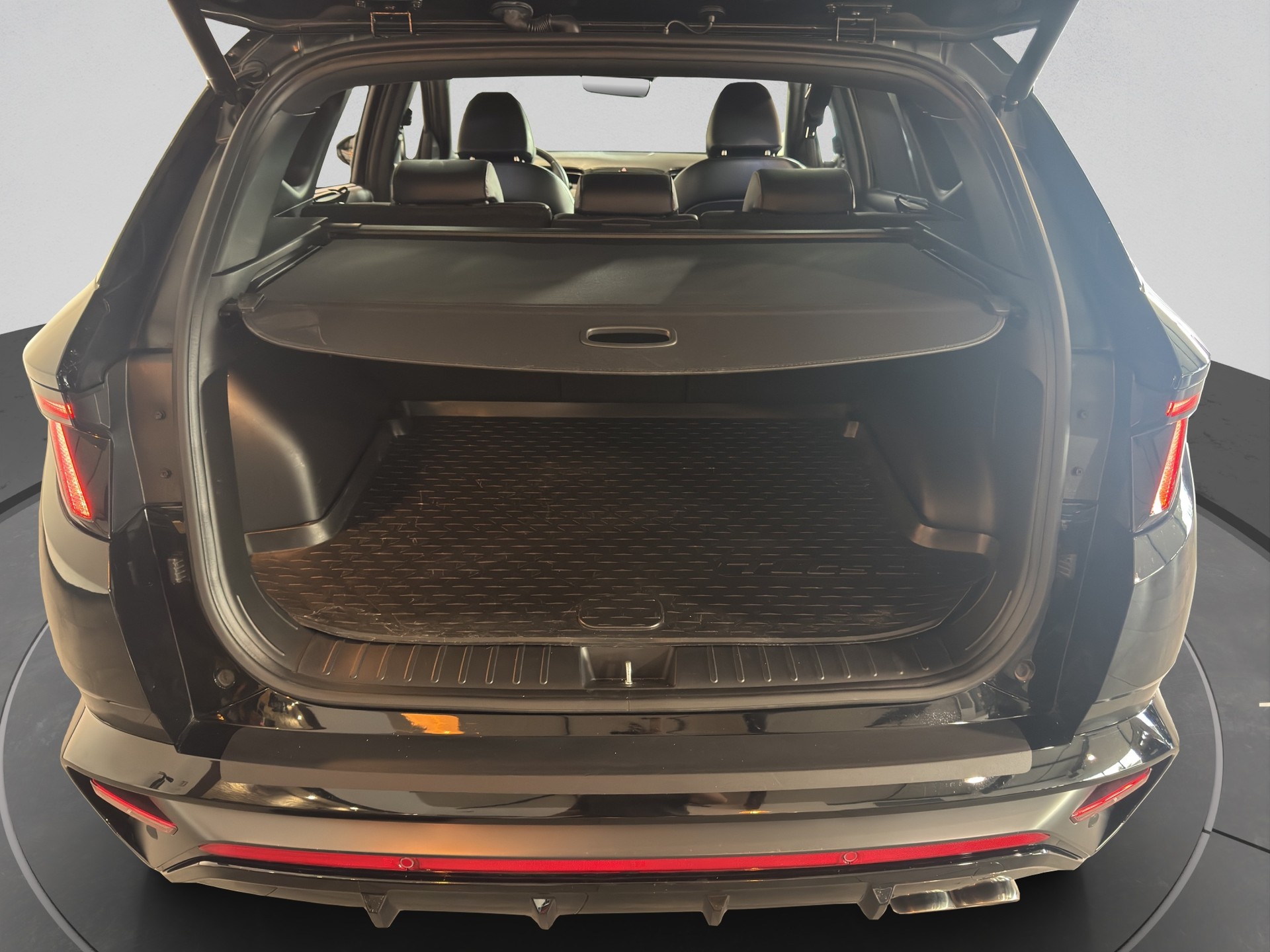 HYUNDAI Tucson 1.6 TGDI PHEV N Line 4WD-image-16