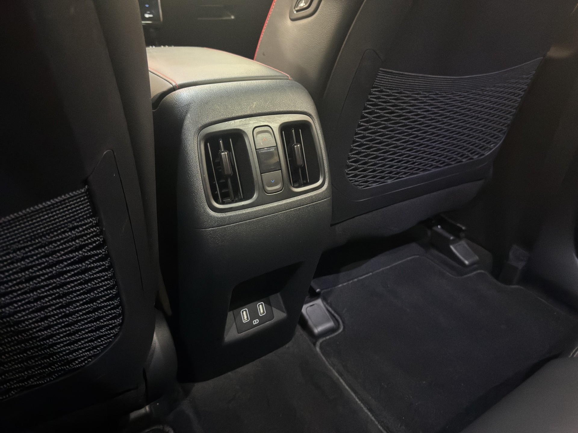 HYUNDAI Tucson 1.6 TGDI PHEV N Line 4WD-image-30