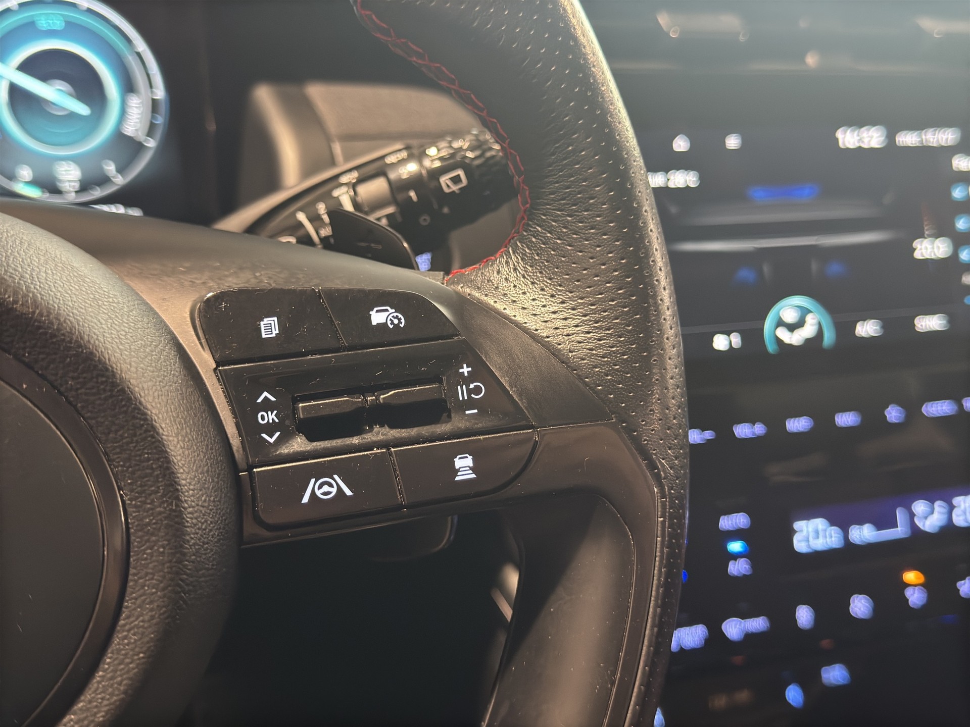 HYUNDAI Tucson 1.6 TGDI PHEV N Line 4WD-image-24
