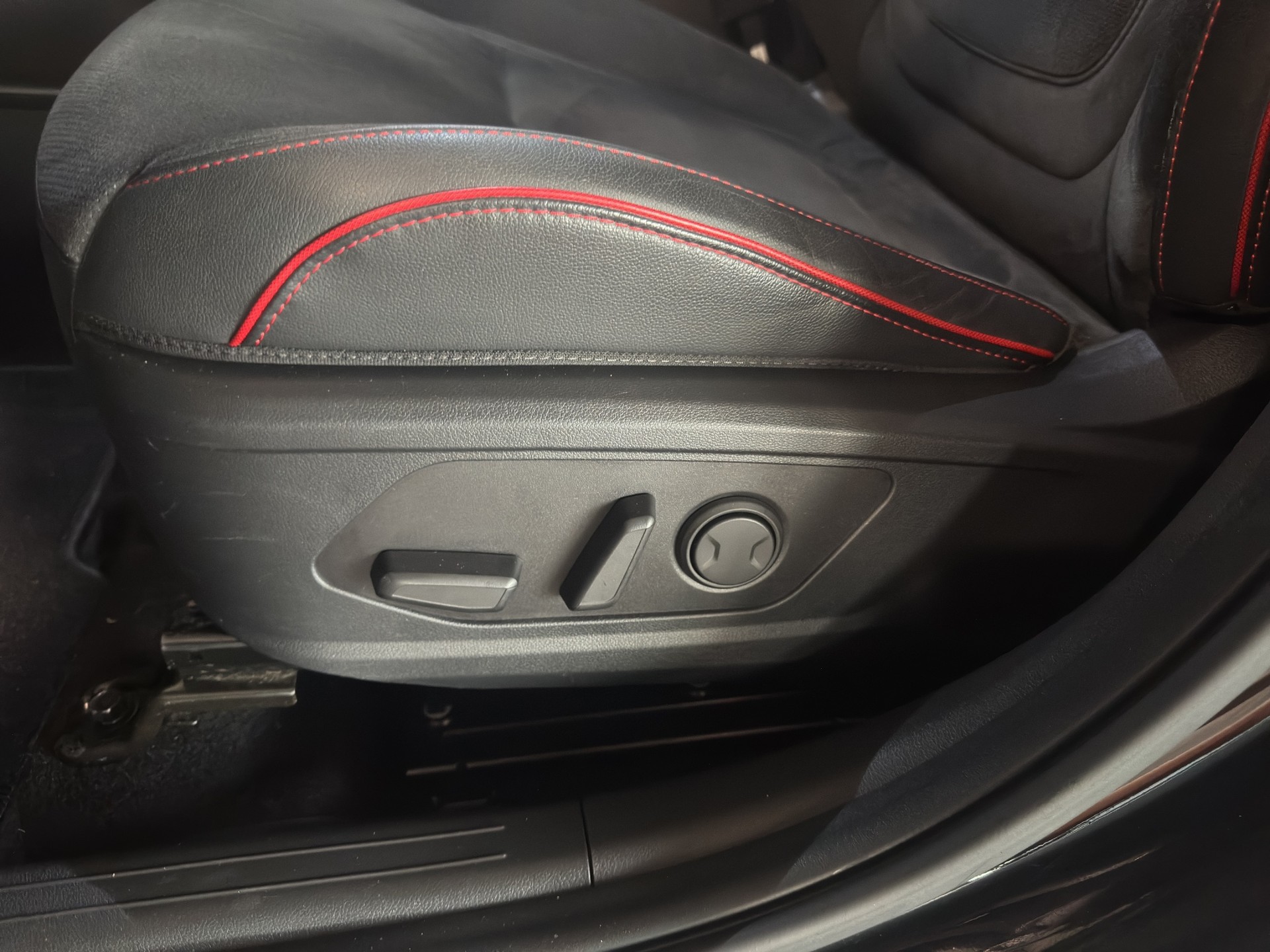 HYUNDAI Tucson 1.6 TGDI PHEV N Line 4WD-image-27