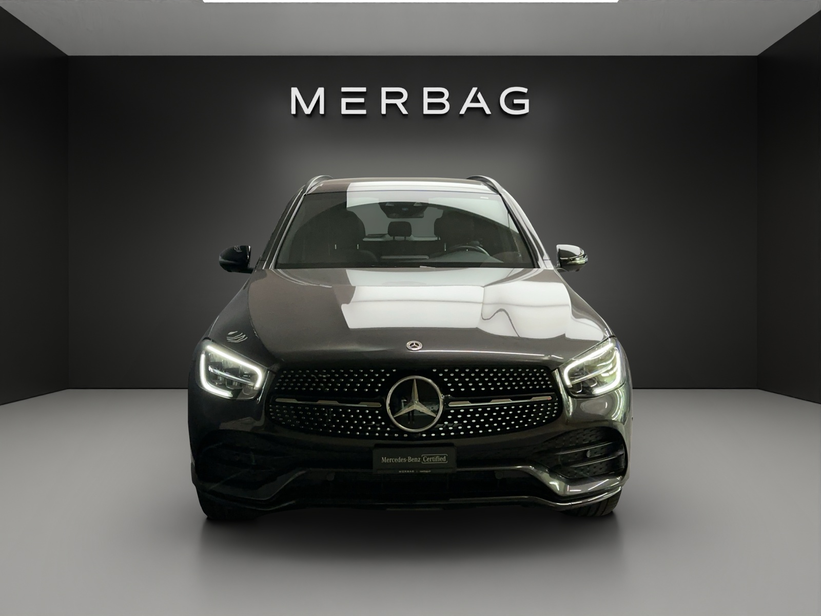 MERCEDES-BENZ GLC 300 de AMG Line 4M A-image-1