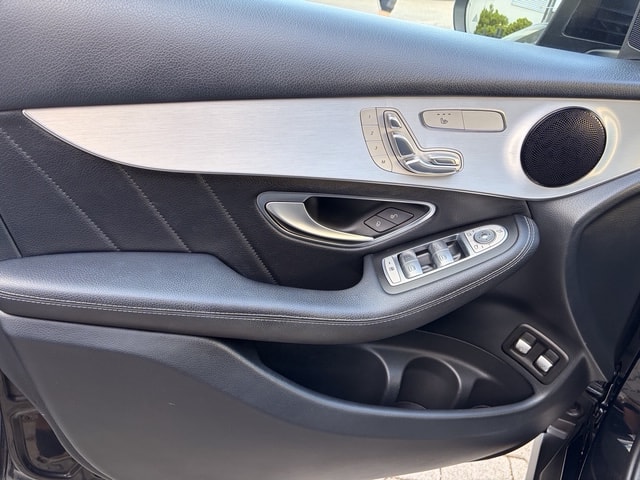 MERCEDES-BENZ GLC Coupé 250 d AMG Line 4Matic 9G-Tronic-image-7