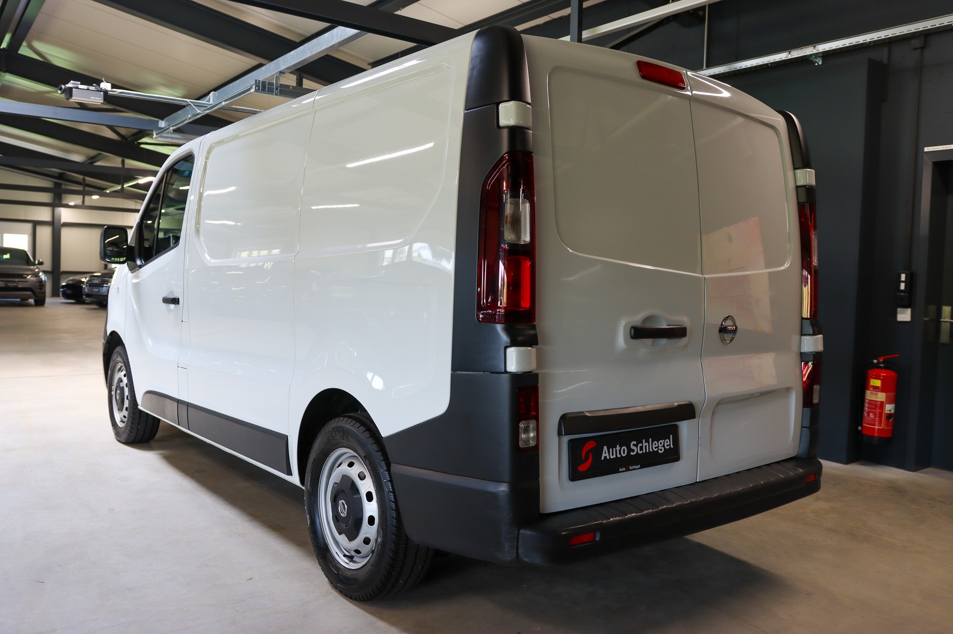 NISSAN NV300 dCi 120 2.9 L1H1 Pro-image-3