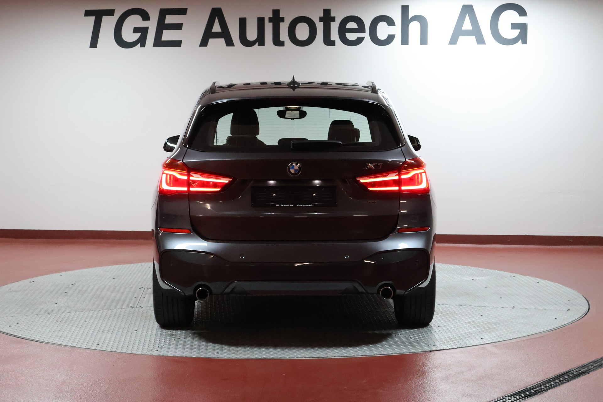 BMW X1 xDrive 25i M Sport Steptronic-image-22