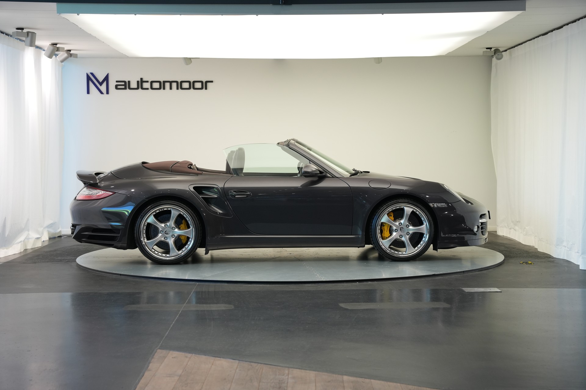 PORSCHE 911 Cabrio Turbo S PDK *CH-Fahrzeug* *Techart Felgen*-showroom-element-3