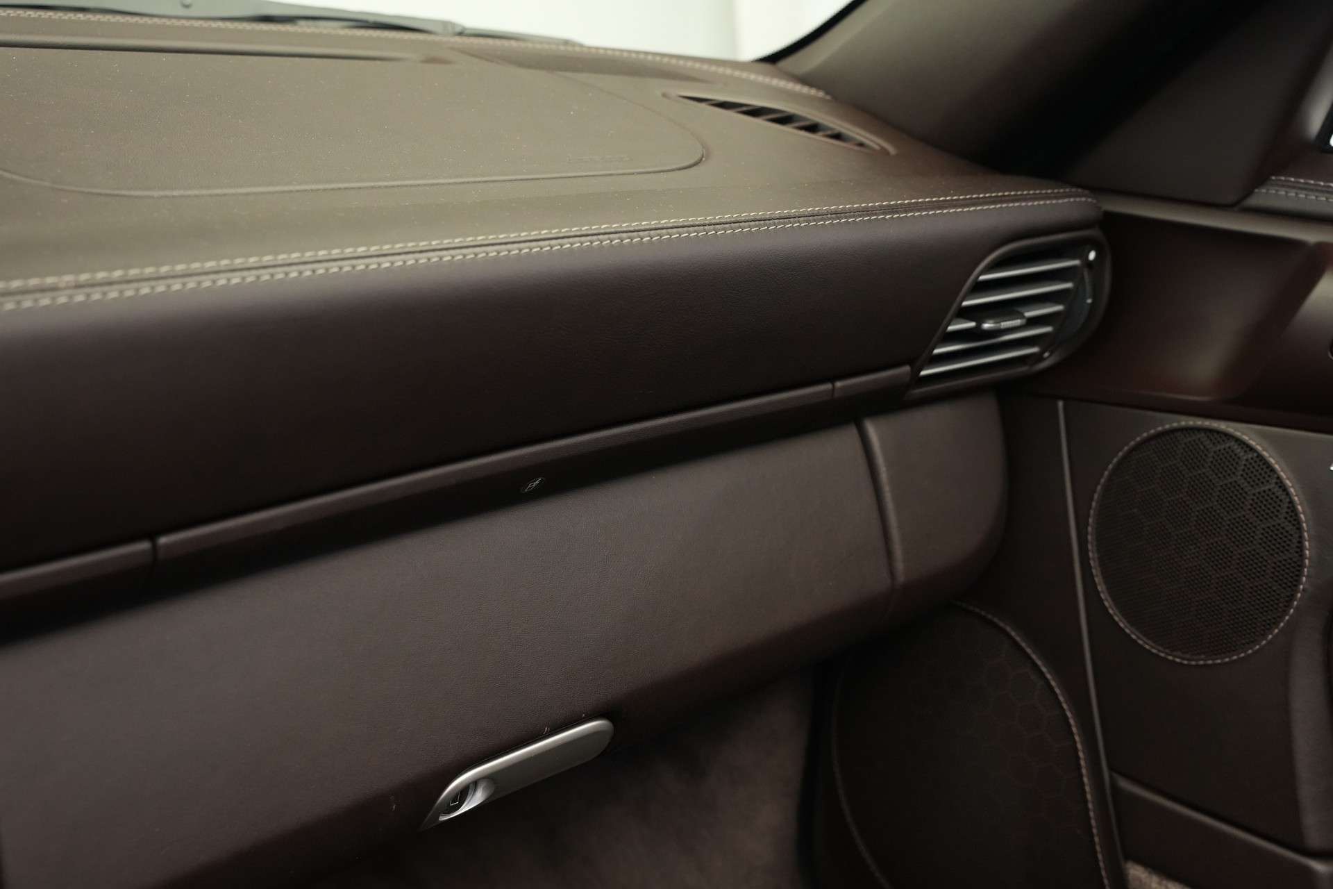 PORSCHE 911 Cabrio Turbo S PDK *CH-Fahrzeug* *Techart Felgen*-image-26