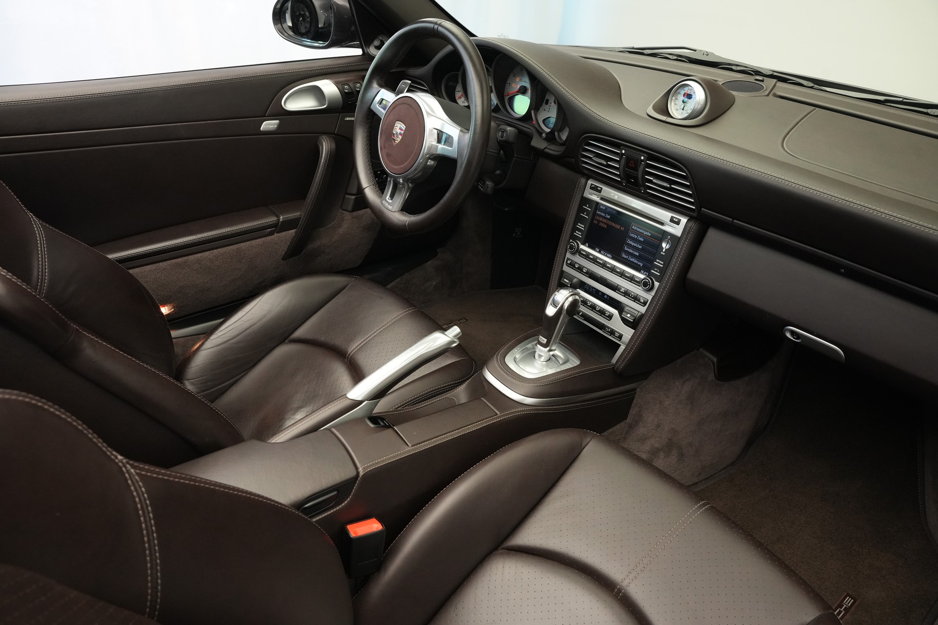 PORSCHE 911 Cabrio Turbo S PDK *CH-Fahrzeug* *Techart Felgen*-image-16