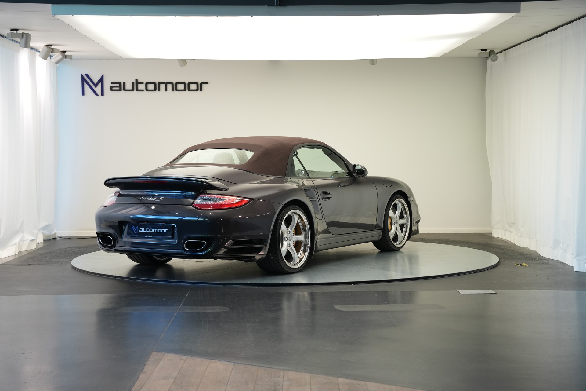 PORSCHE 911 Cabrio Turbo S PDK *CH-Fahrzeug* *Techart Felgen*-image-11