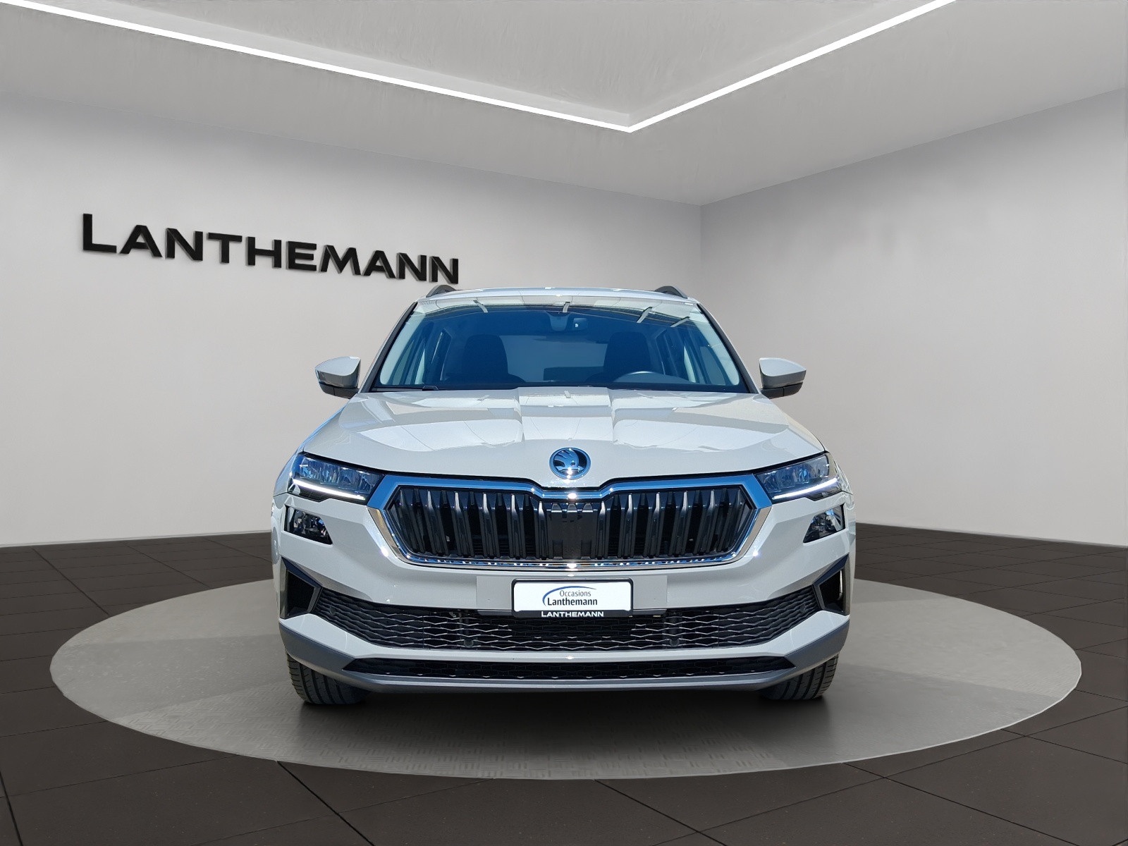 SKODA Karoq 1.5 TSI Ambition-image-6