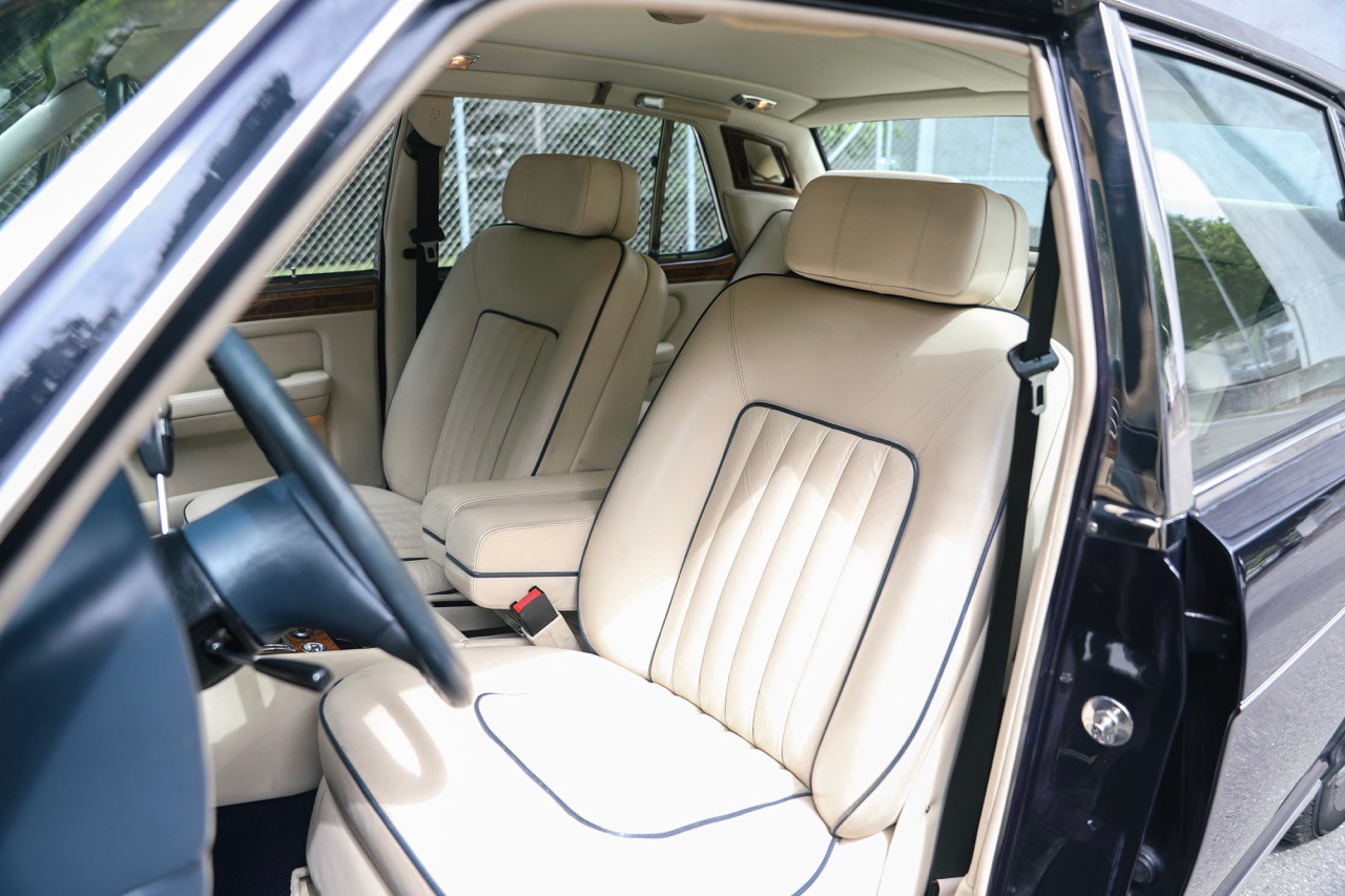 ROLLS-ROYCE Silver Spirit II-image-14