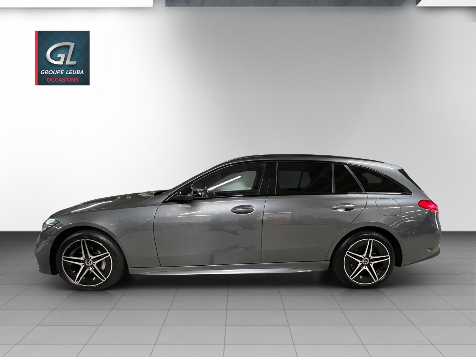 Image MERCEDES-BENZ C-300 C 300 e T AMG Line