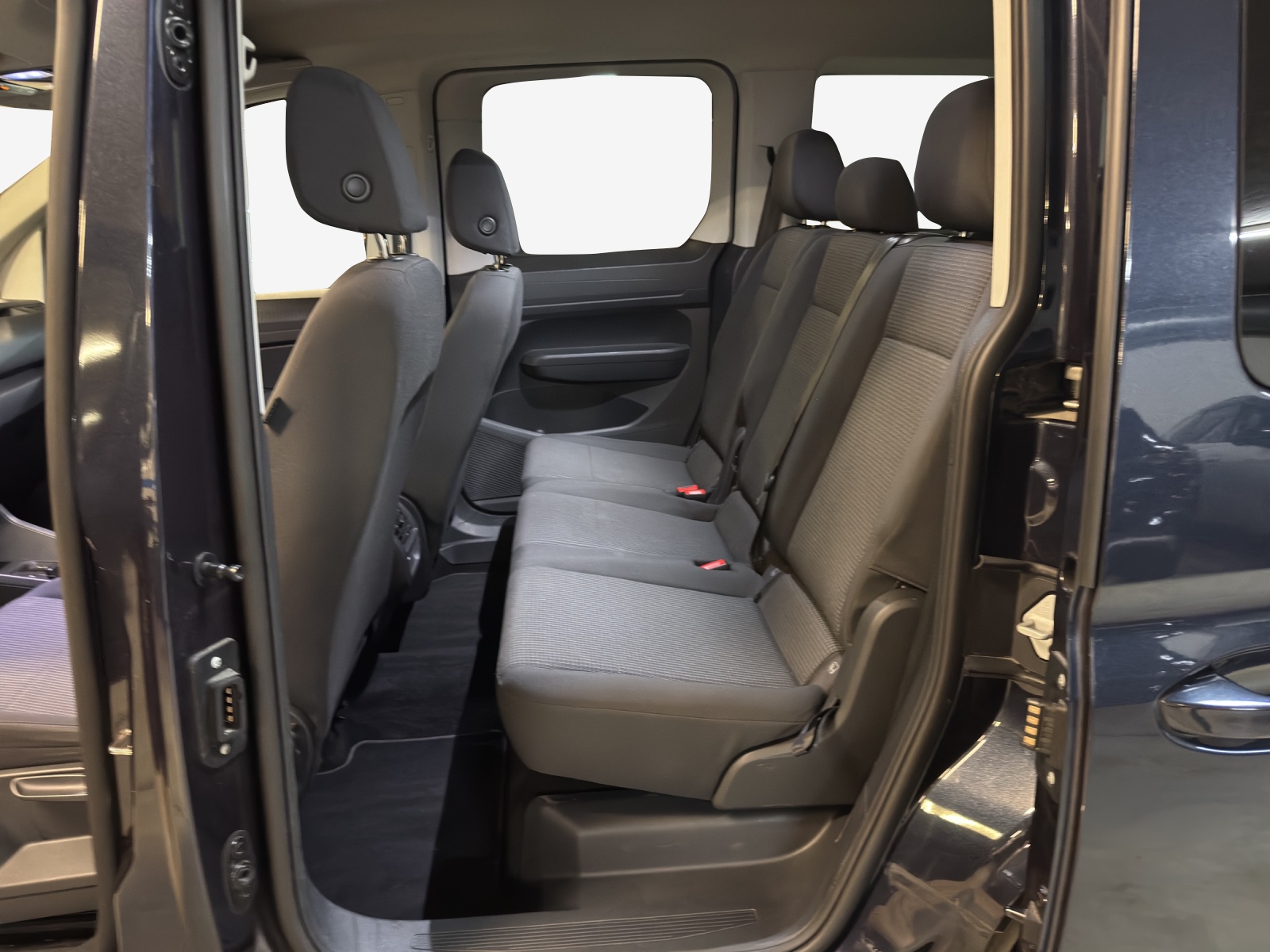 VW Caddy 1.5 TSI Liberty DSG-image-11