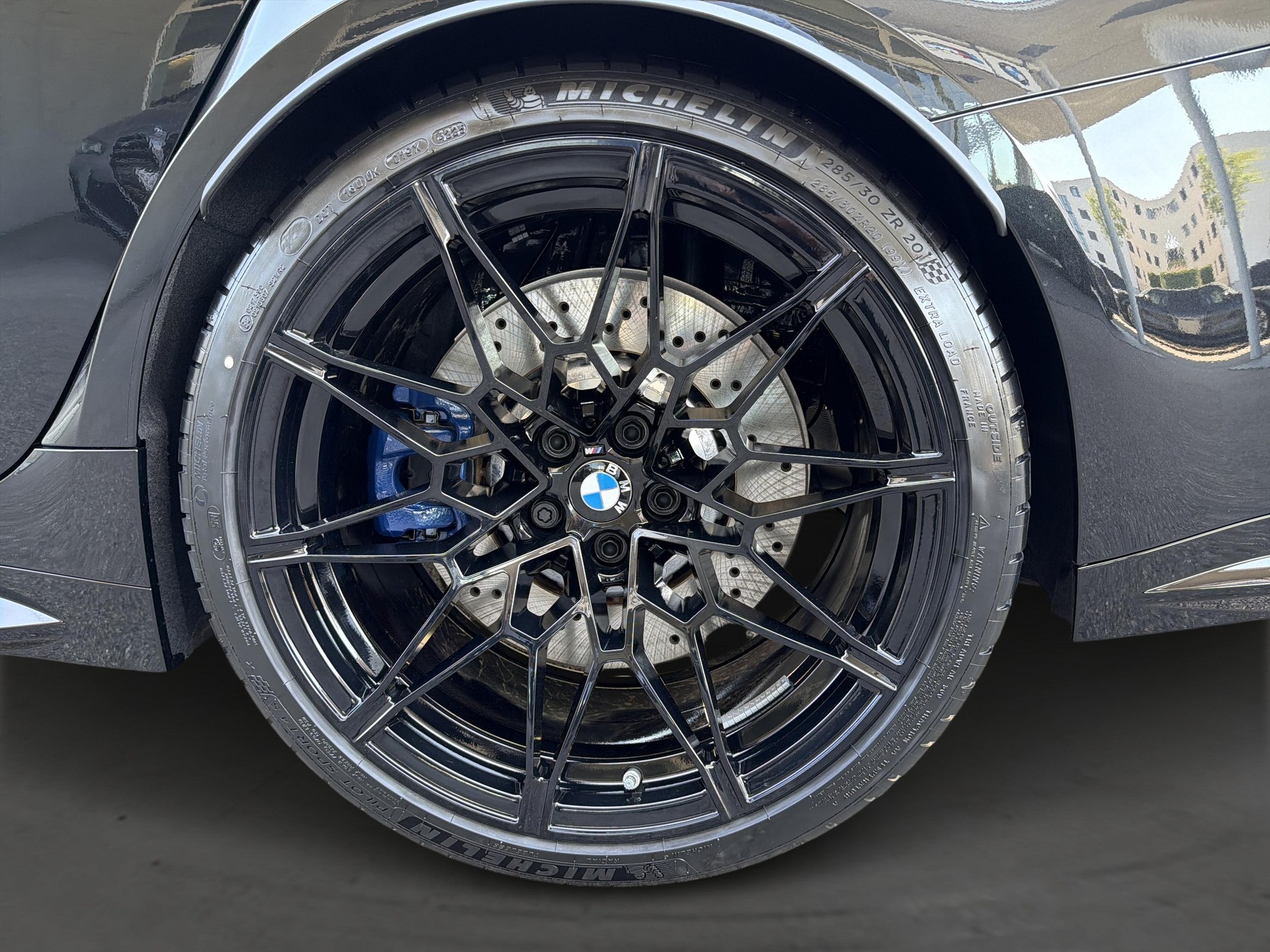 BMW M3 Competition M xDrive-image-6