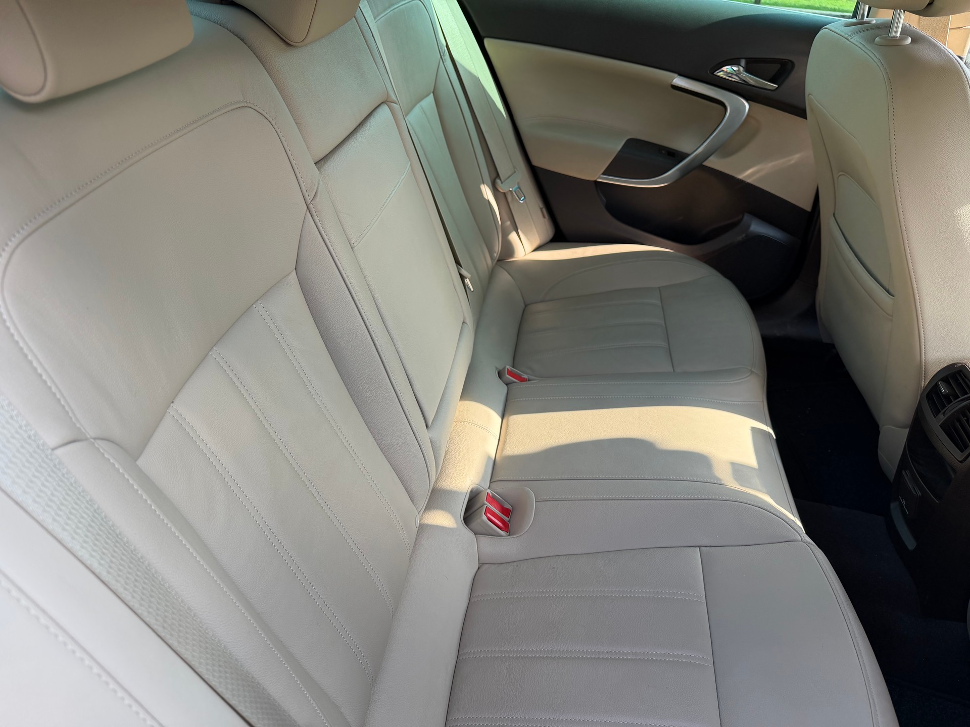 OPEL Insignia 2.0 Turbo Sport Automatic-image-6