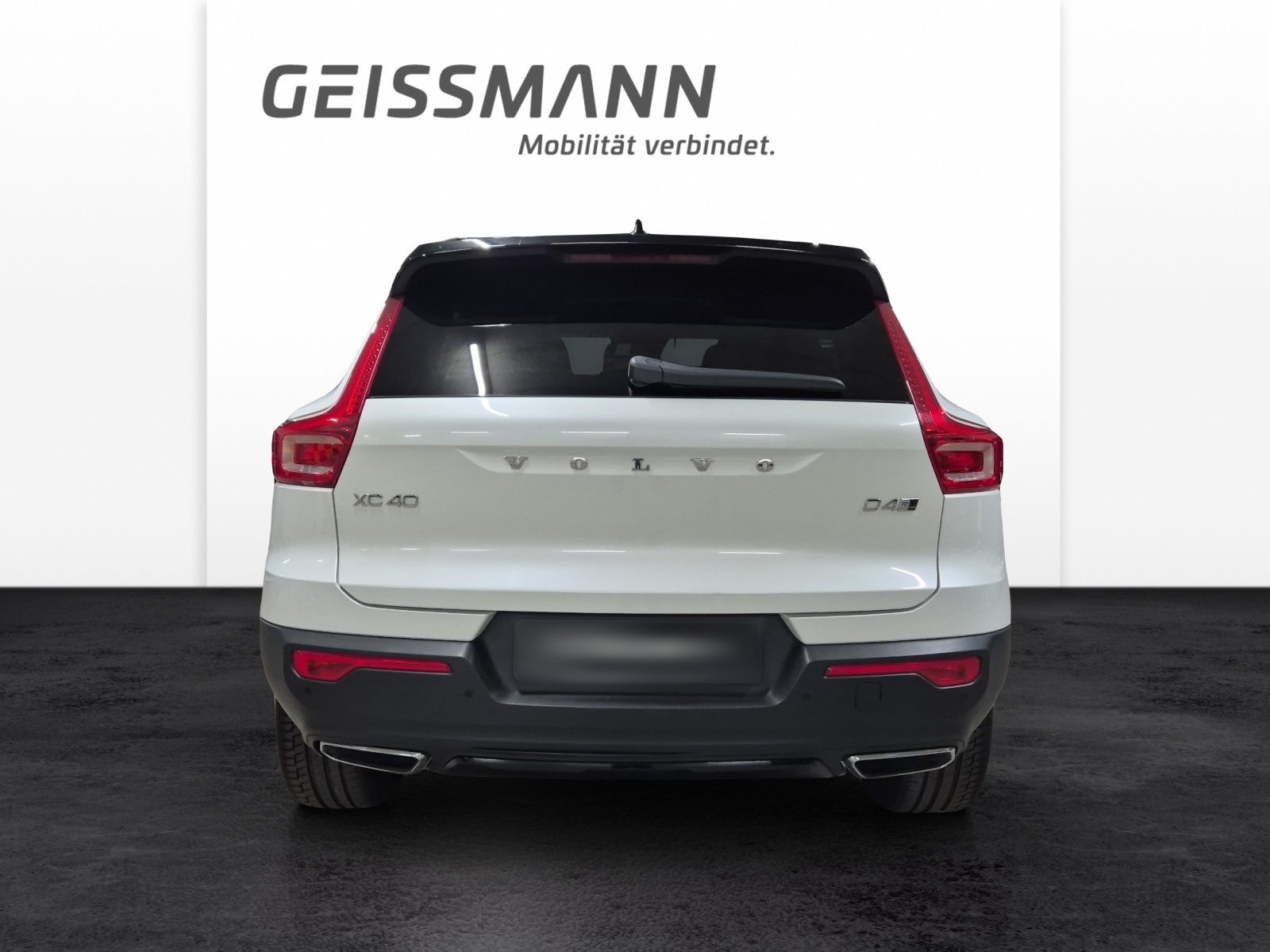 VOLVO XC40 2.0 D4 R-Design AWD-image-5