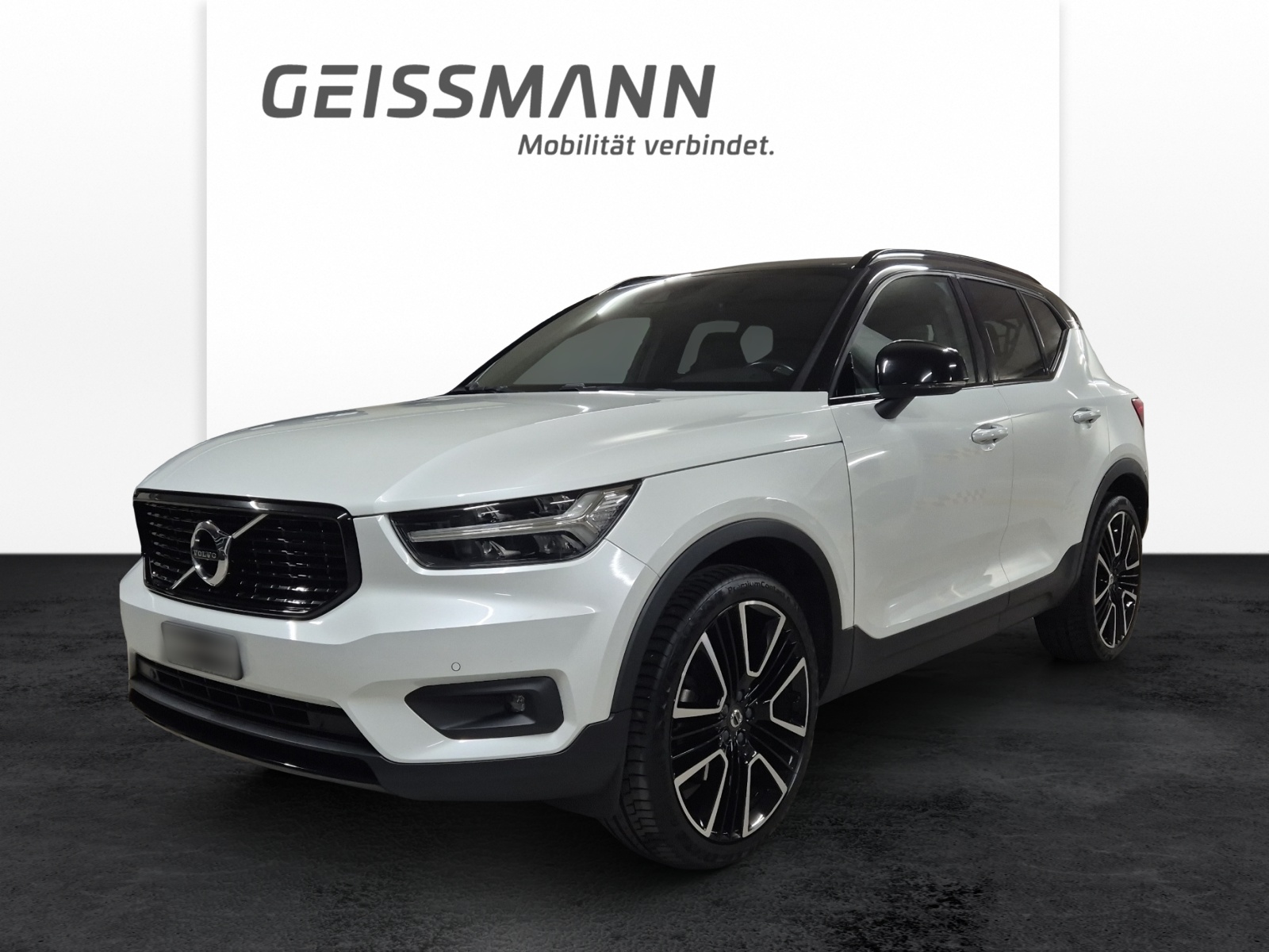 VOLVO XC40 2.0 D4 R-Design AWD