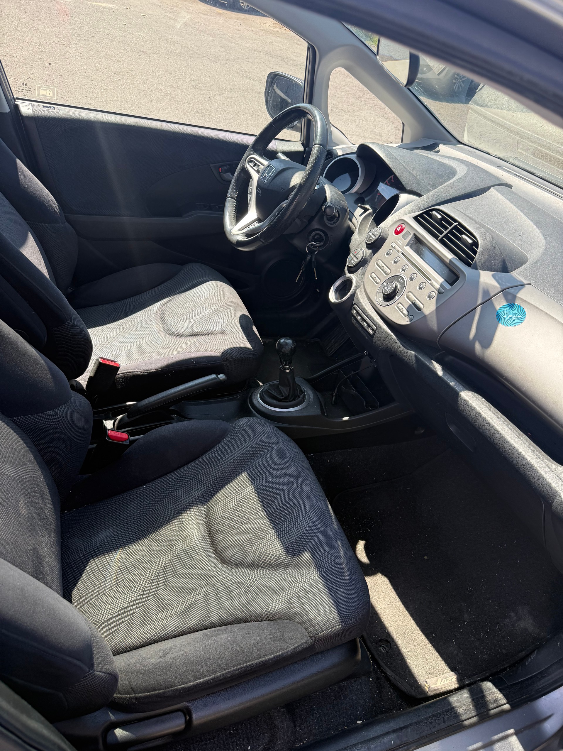 HONDA Jazz 1.4i Elegance i-Shift-image-6