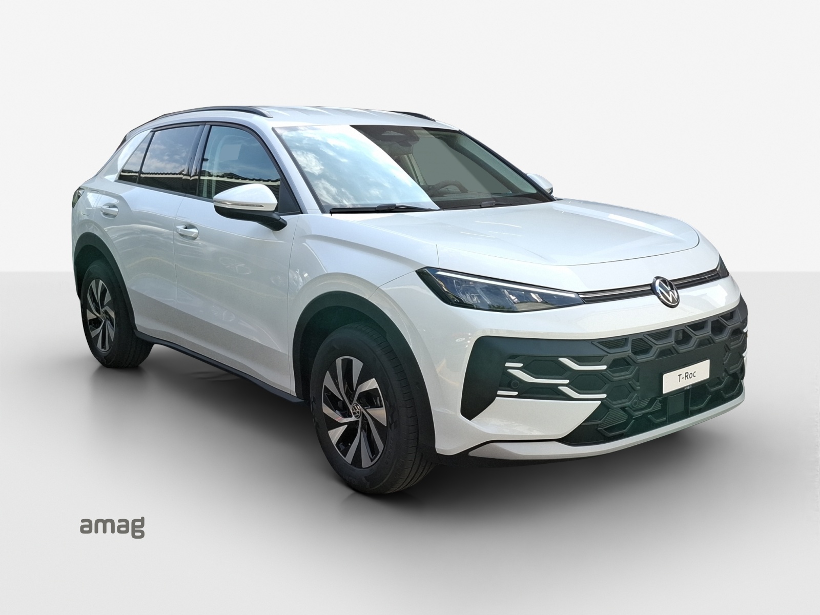 VW T-Roc 1.5 eTSI mHEV Life DSG-image-5