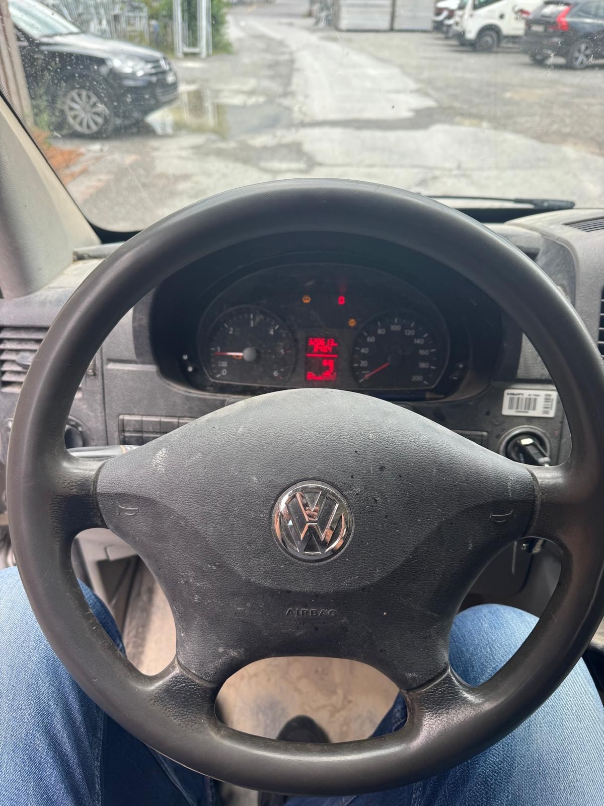VW Crafter 35 2.0 BiTDI CR-image-9