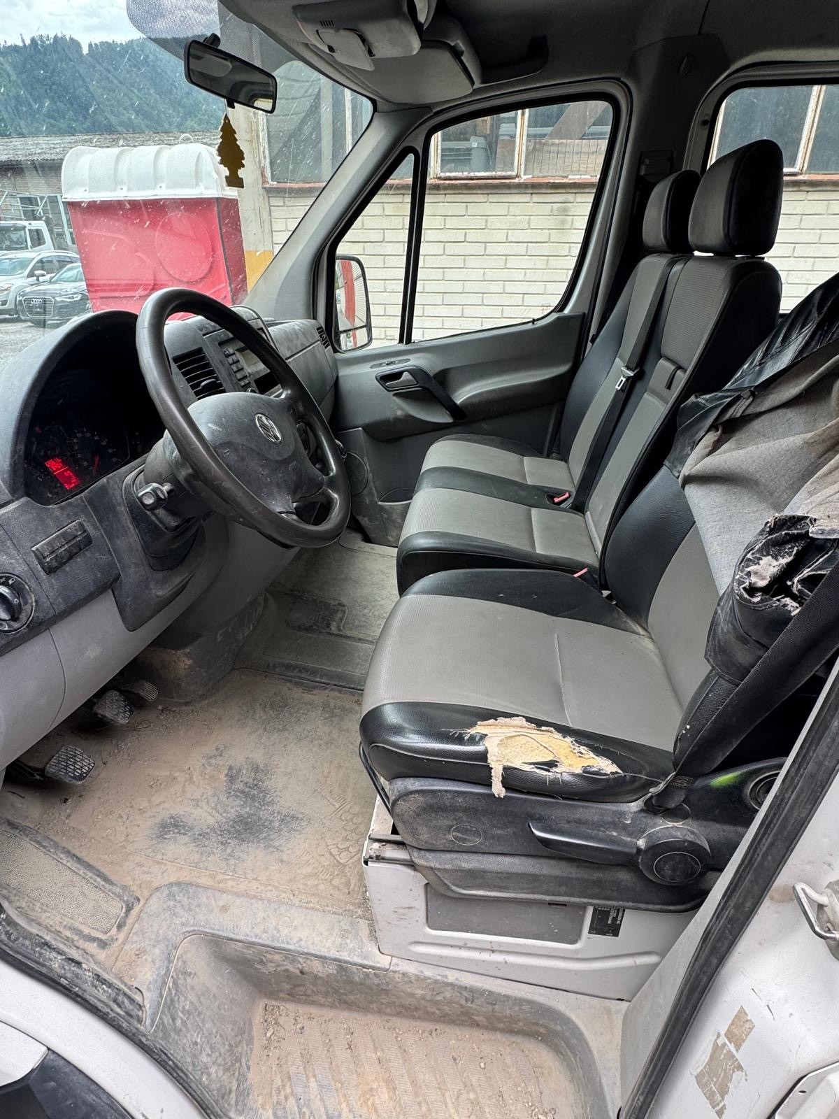 VW Crafter 35 2.0 BiTDI CR-image-7