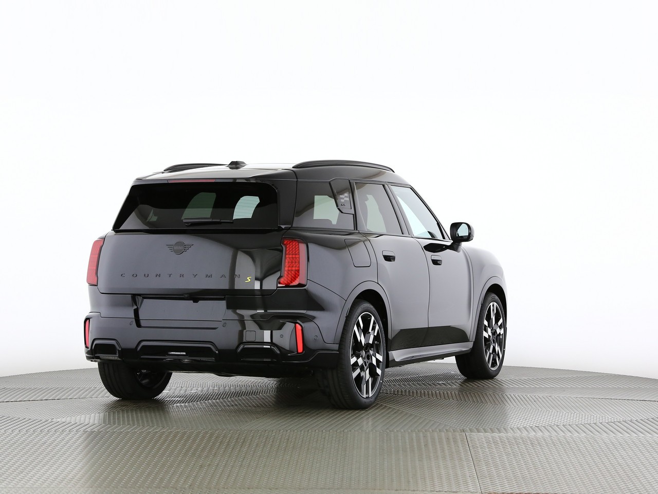 MINI Countryman SE ALL 4-image-1
