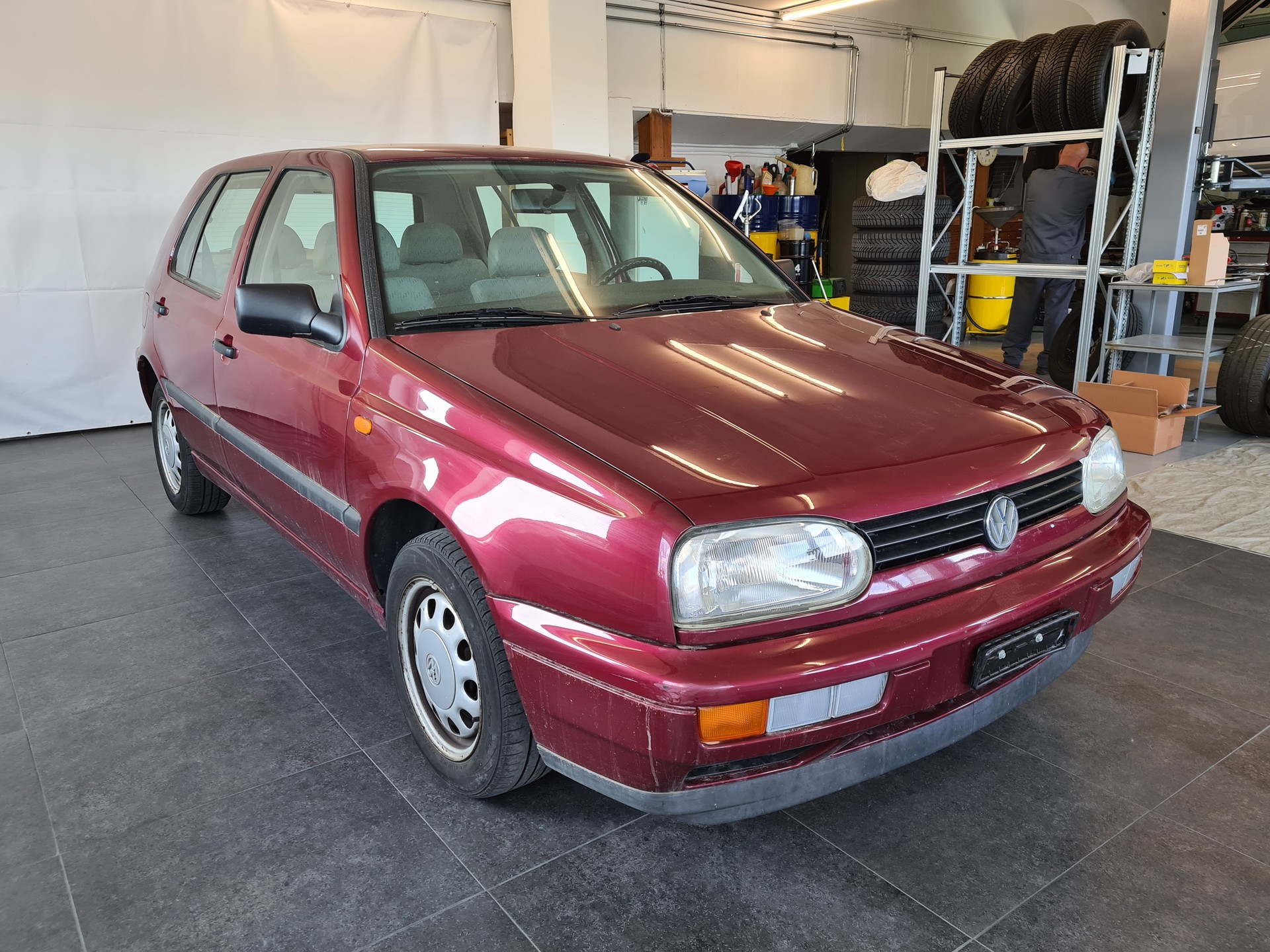VW Golf 1800 Swiss Line ABS-image-2