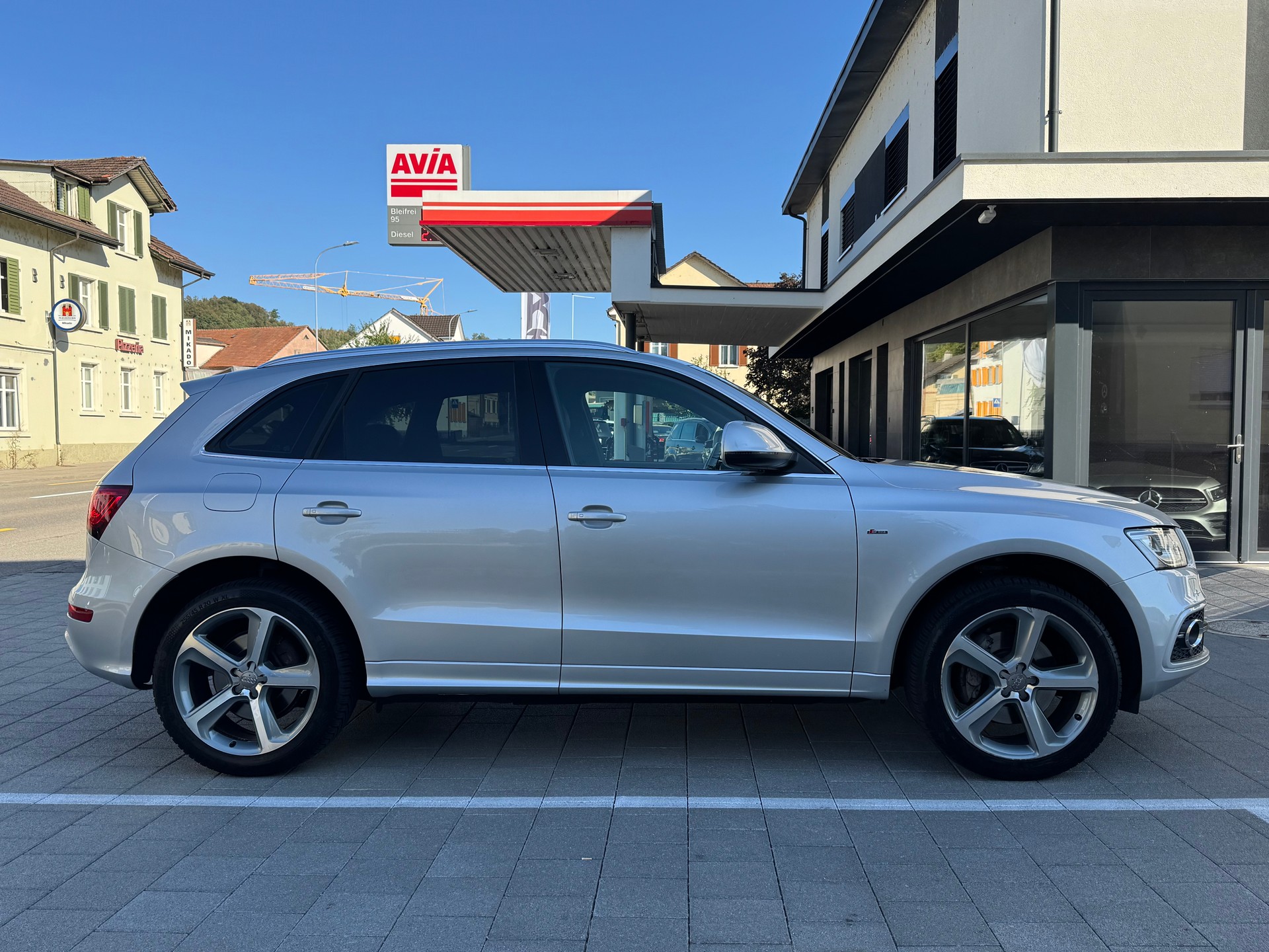 AUDI Q5 3.0 TFSI S Line quattro tiptronic-image-5
