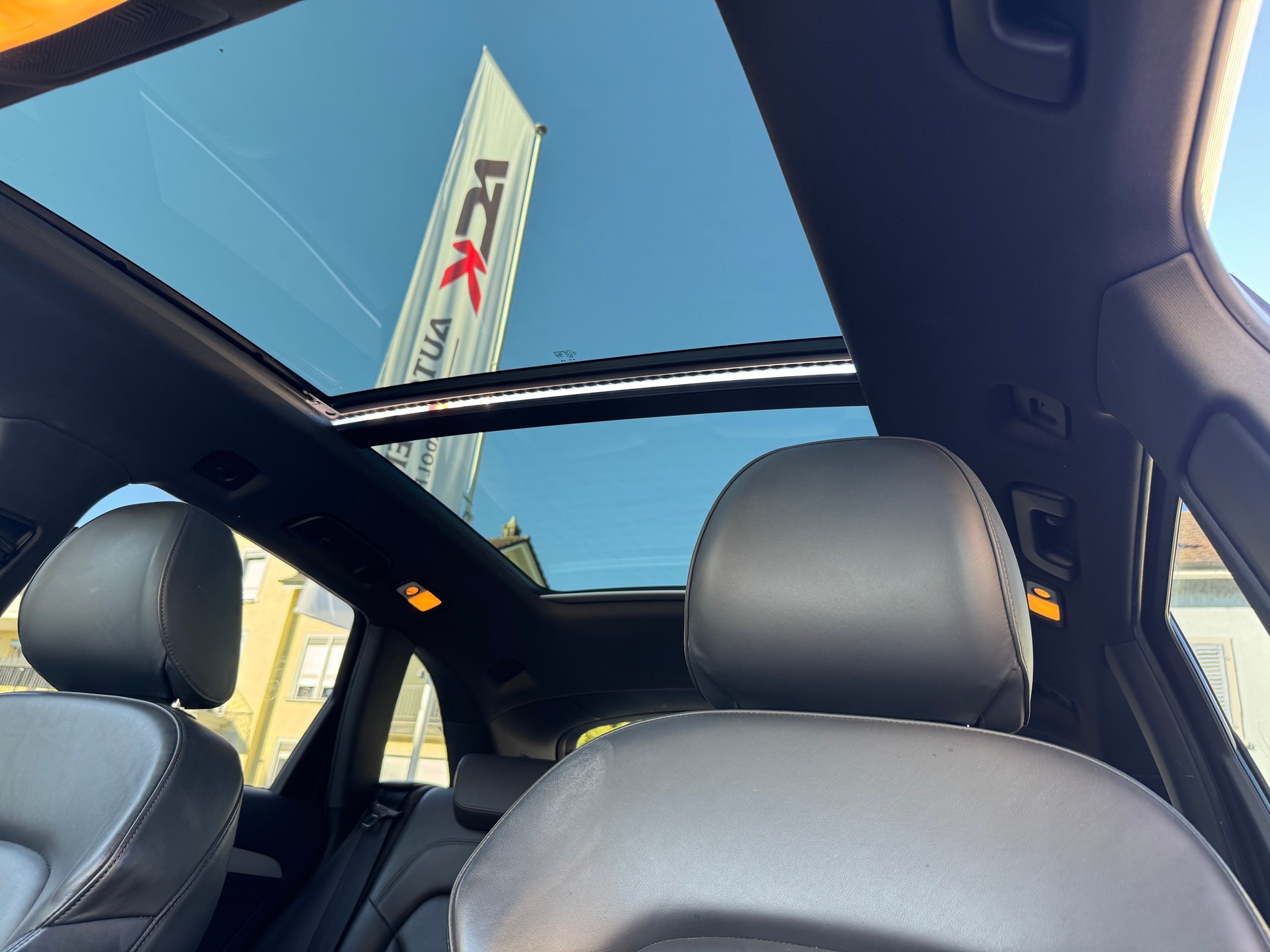 AUDI Q5 3.0 TFSI S Line quattro tiptronic-image-13