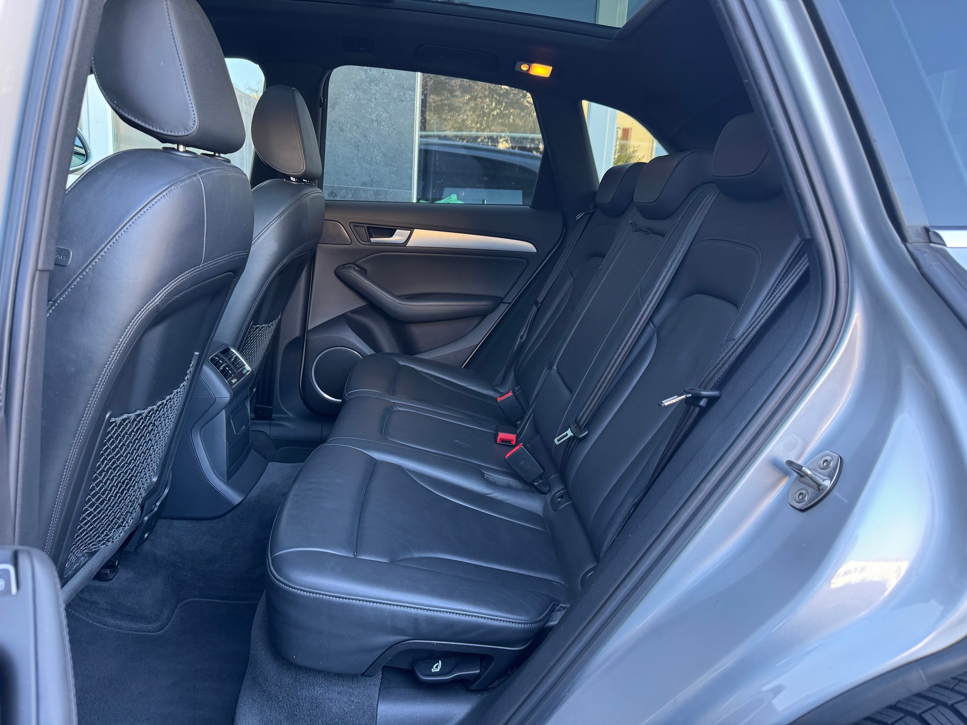 AUDI Q5 3.0 TFSI S Line quattro tiptronic-image-18
