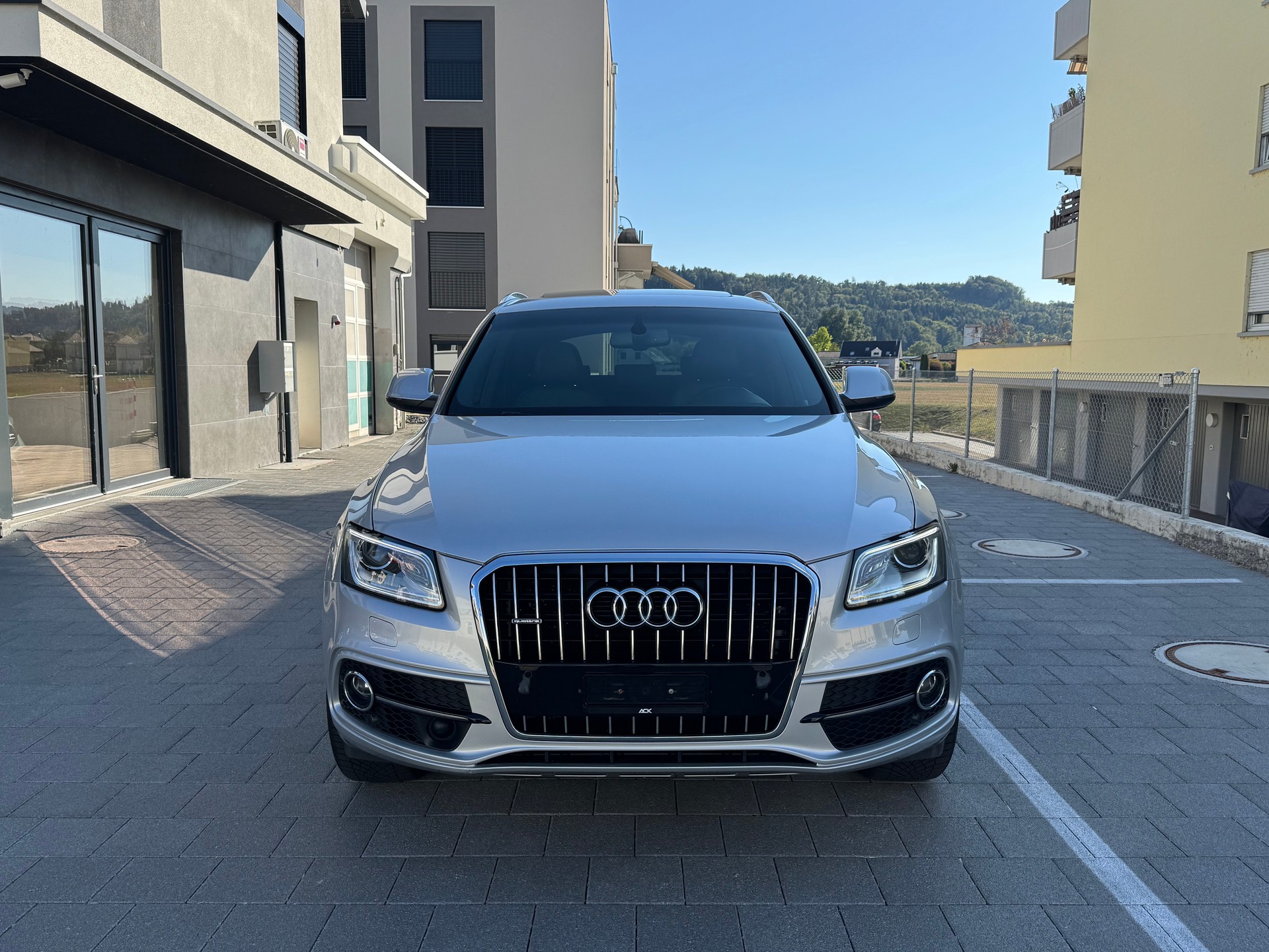 AUDI Q5 3.0 TFSI S Line quattro tiptronic-image-7