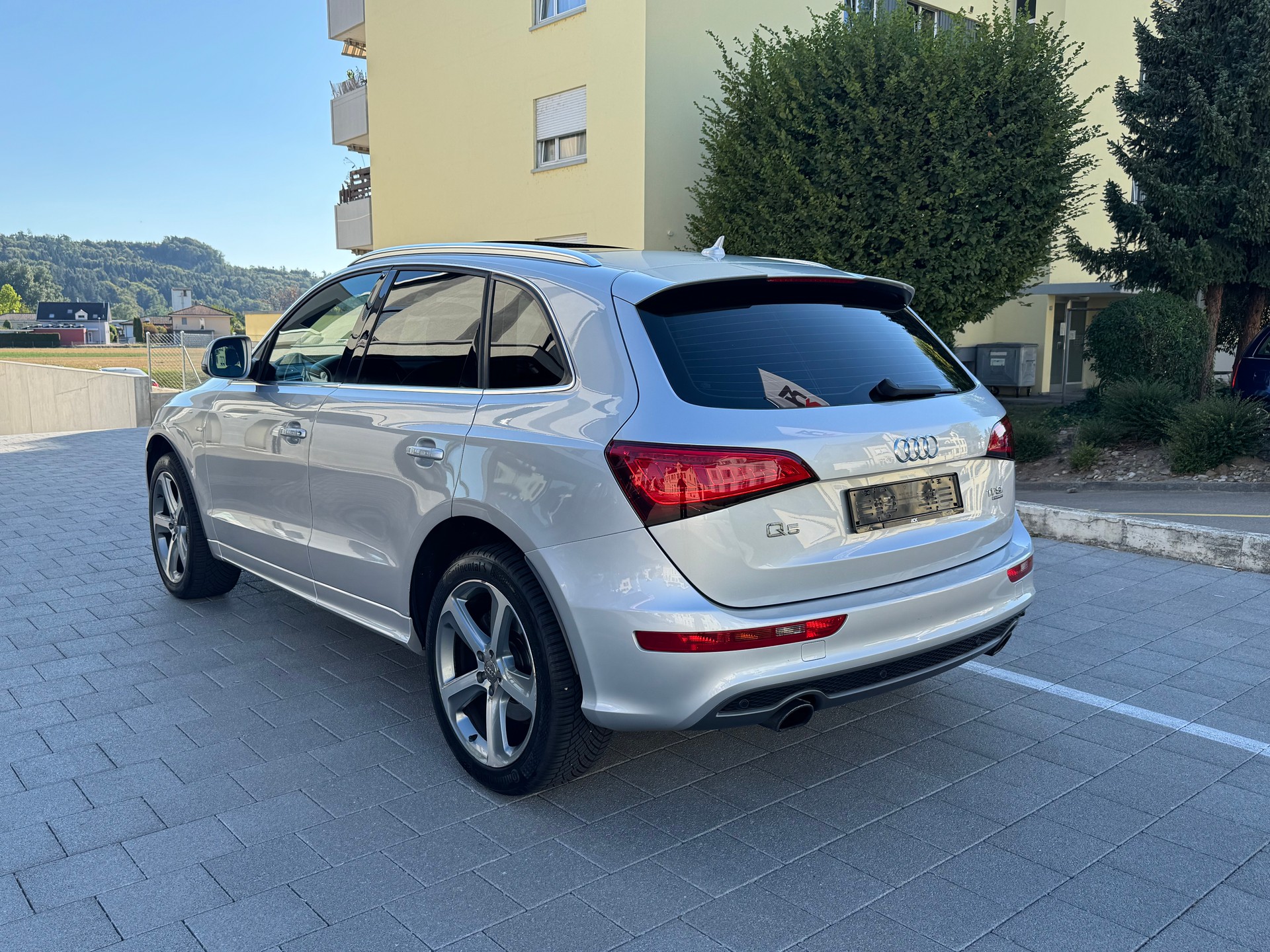AUDI Q5 3.0 TFSI S Line quattro tiptronic-image-4