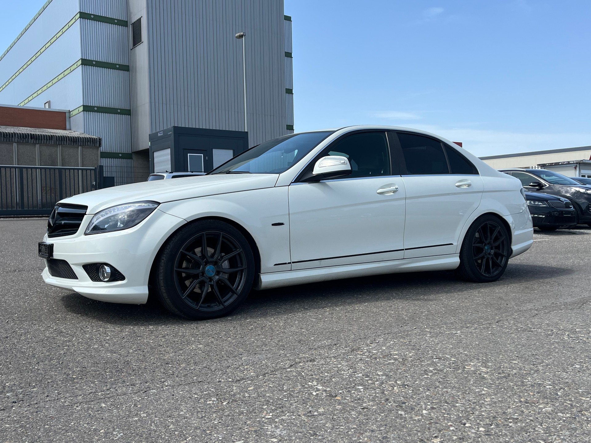 MERCEDES-BENZ C 180 Kompressor Avantgarde-image-5