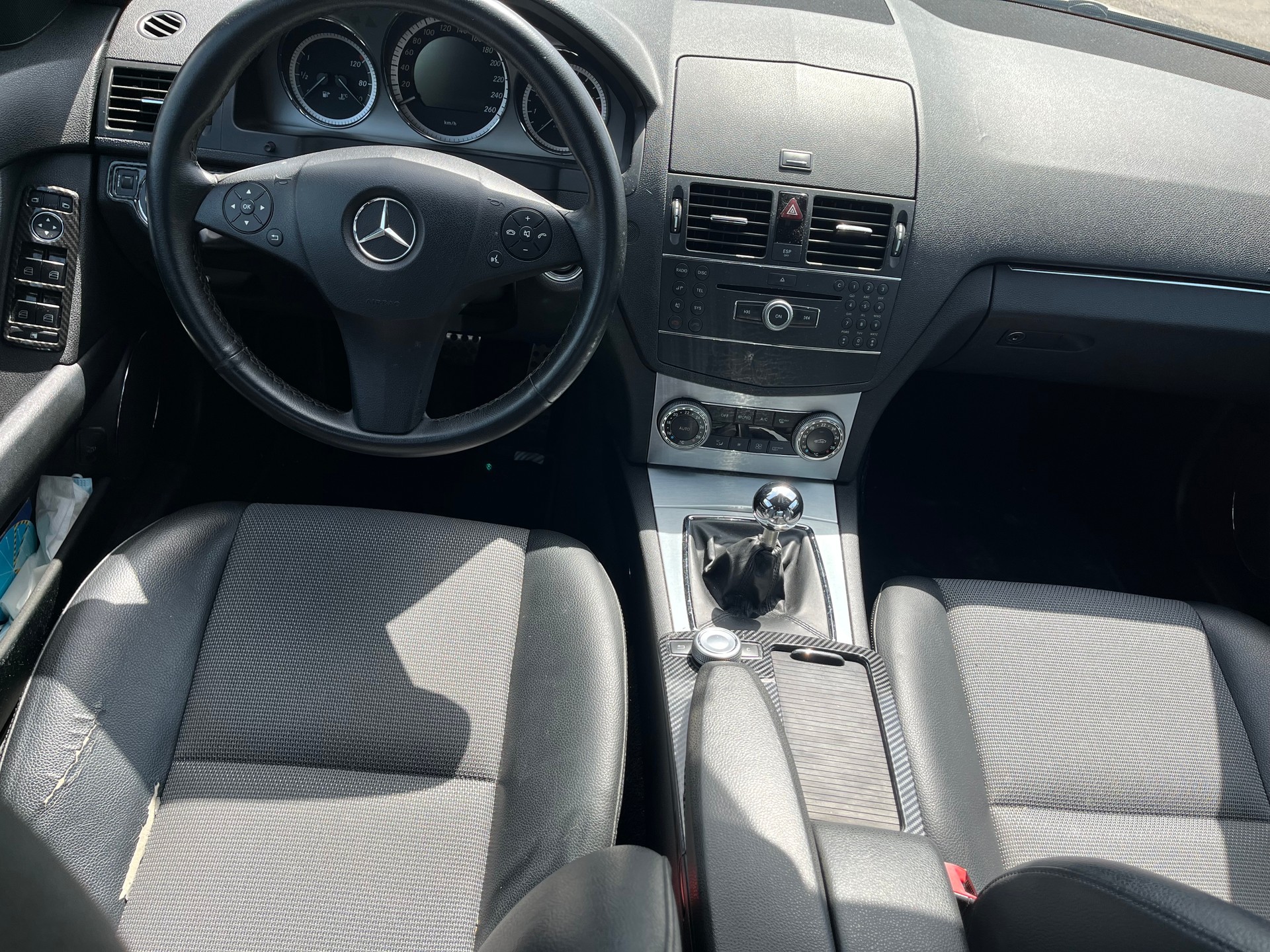 MERCEDES-BENZ C 180 Kompressor Avantgarde-image-11