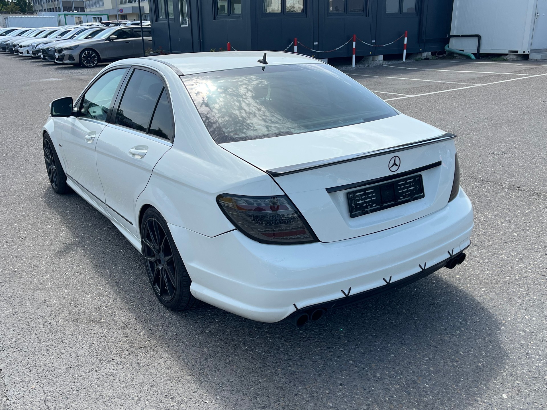 MERCEDES-BENZ C 180 Kompressor Avantgarde-image-6