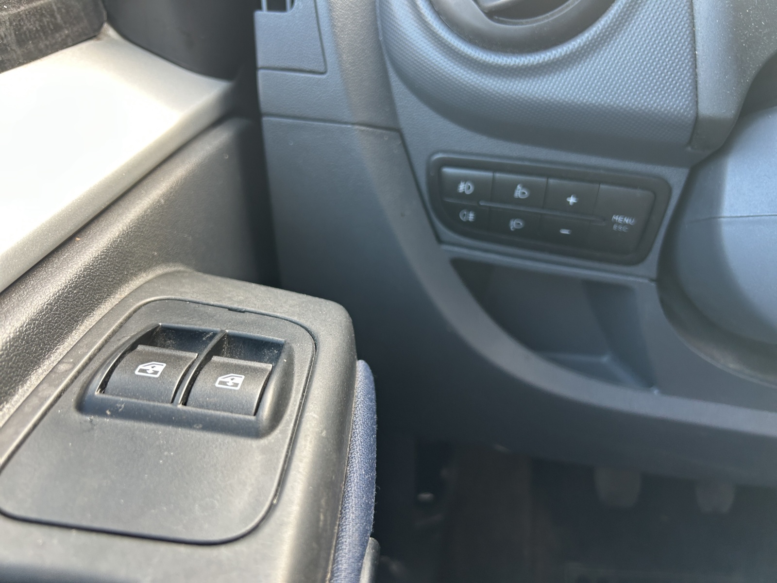 CITROEN Nemo 1.4i Multispace-image-13