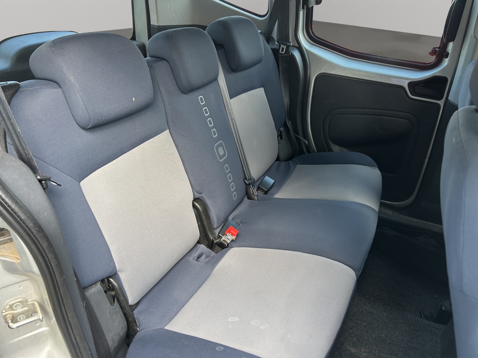 CITROEN Nemo 1.4i Multispace-image-16