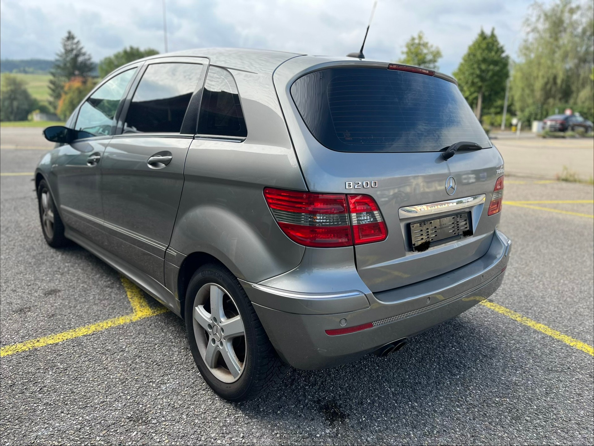 MERCEDES-BENZ Automat mit Klimaanlage und Alufelgen mit Winterreifen B04-image-3