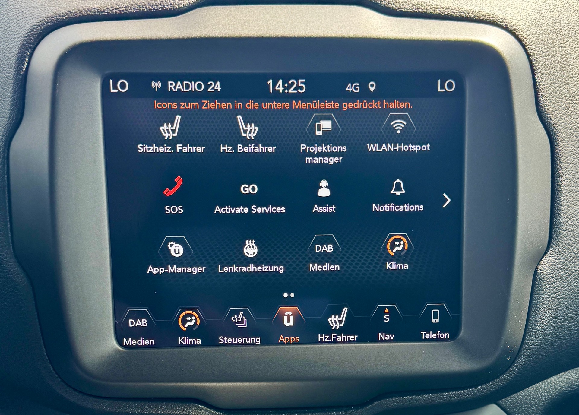 JEEP Renegade 1.3 Turbo Limited AWD-image-17