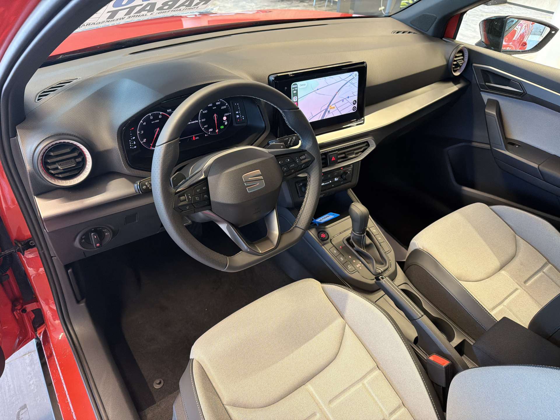 SEAT Arona 1.0 TSi Eco FR DSG-Automat-image-5