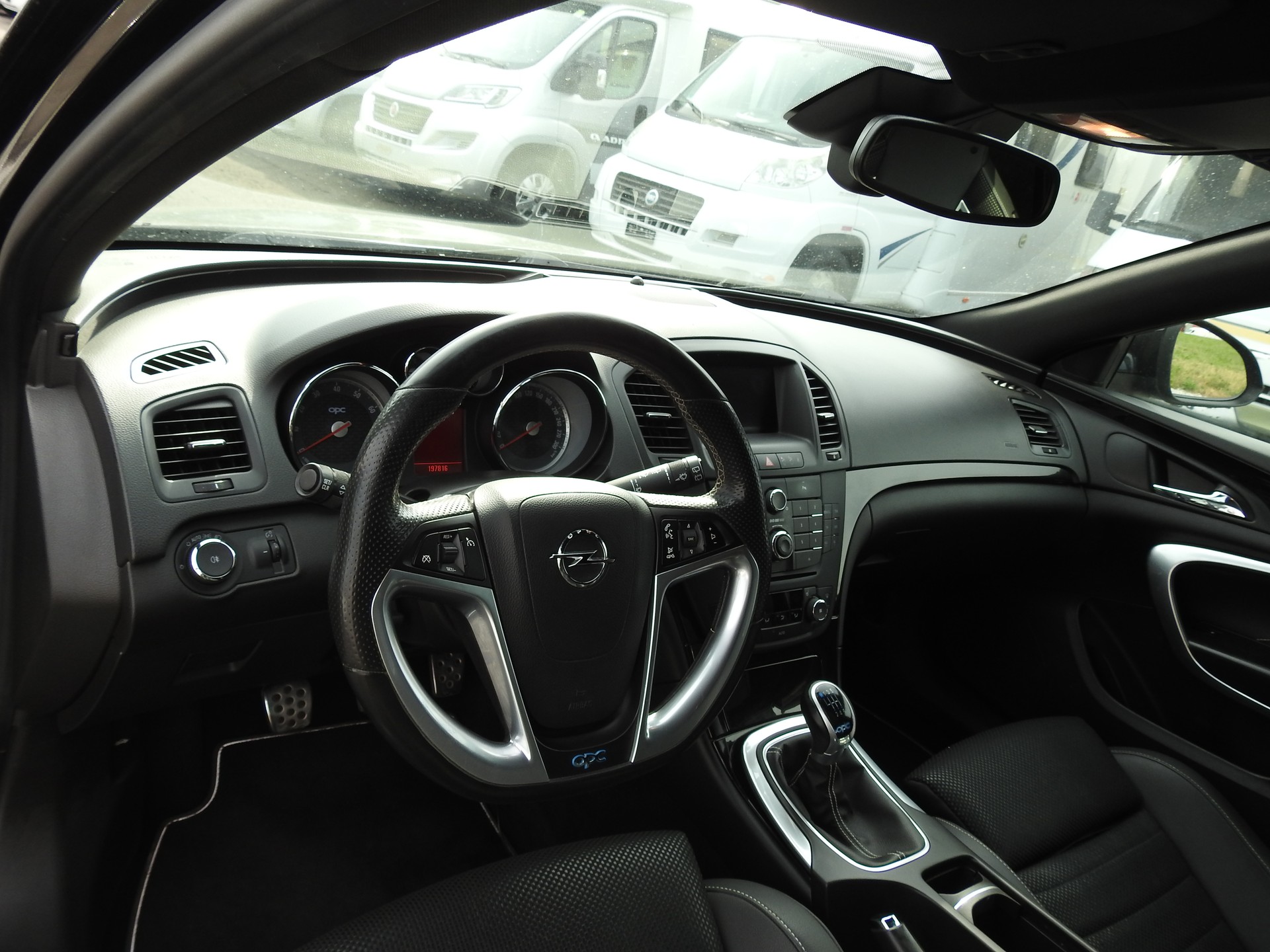 OPEL Insignia Sports Tourer 2.8 Turbo OPC 4WD-image-11