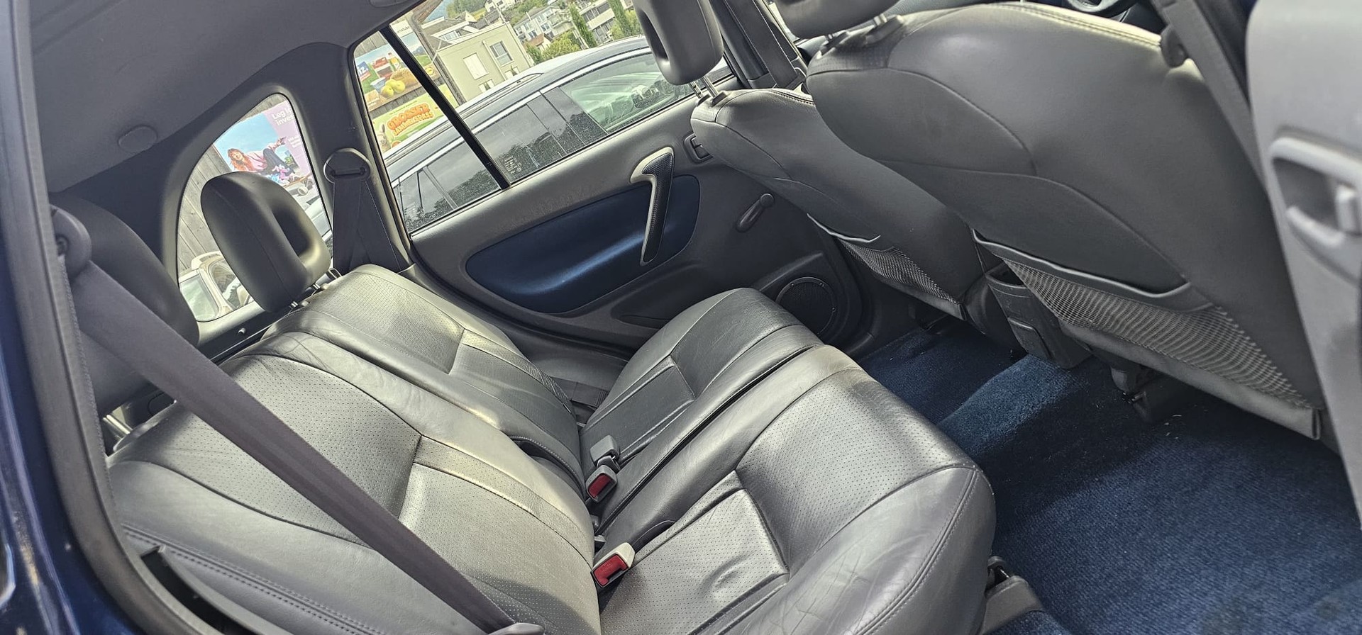 TOYOTA RAV-4 2.0 16V Linea Terra-image-9