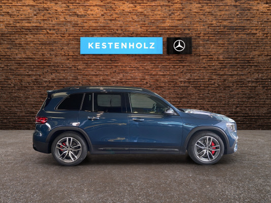 MERCEDES-BENZ GLB 35 AMG 4 MATIC-image-2