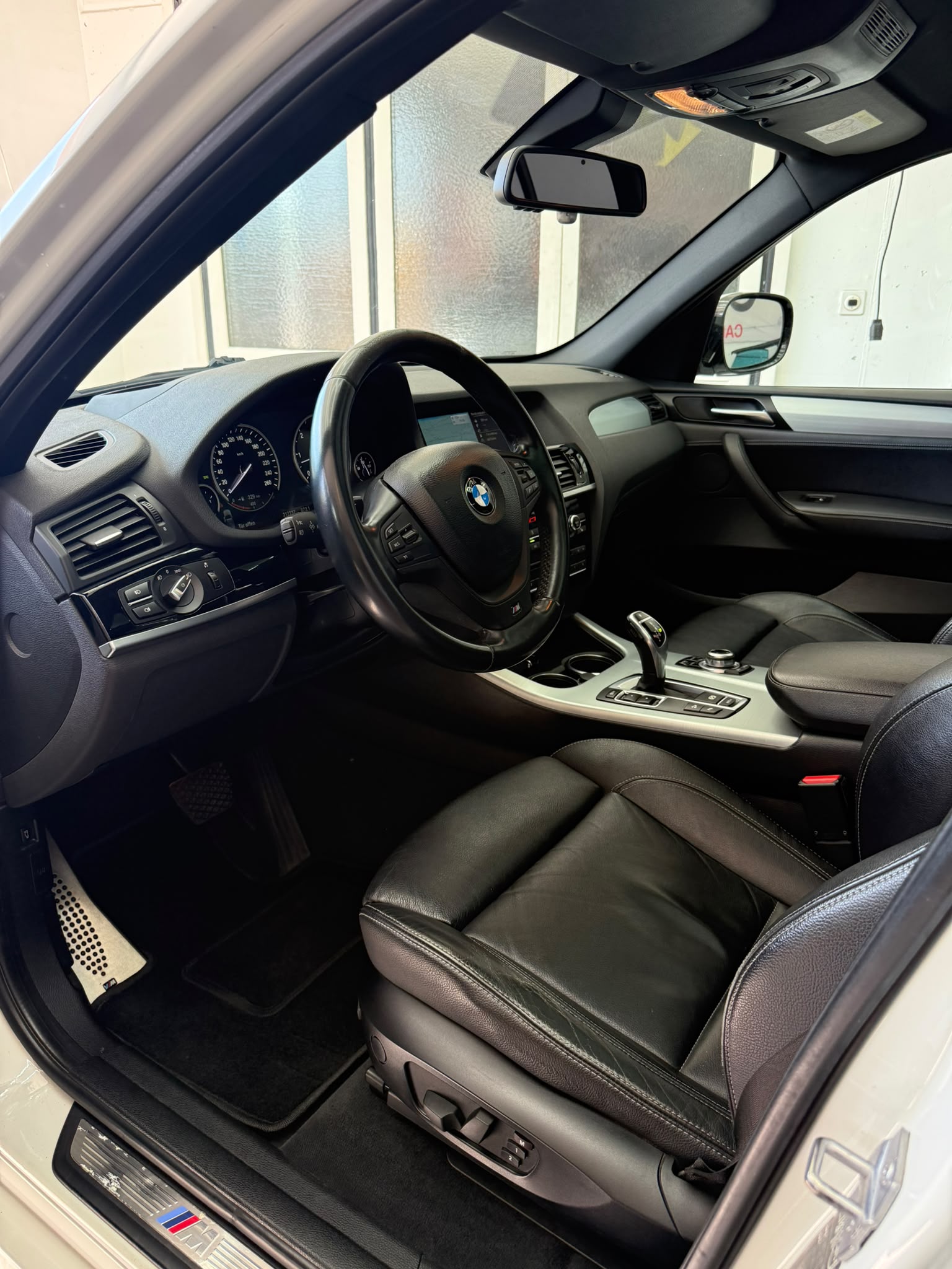 BMW X3 xDrive 35d Steptronic M-Sportpaket-image-6