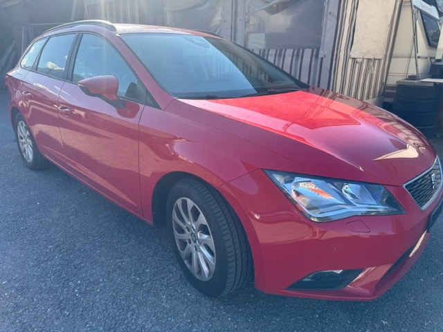 SEAT Leon ST 1.6 TDI Style 4Drive-image-0