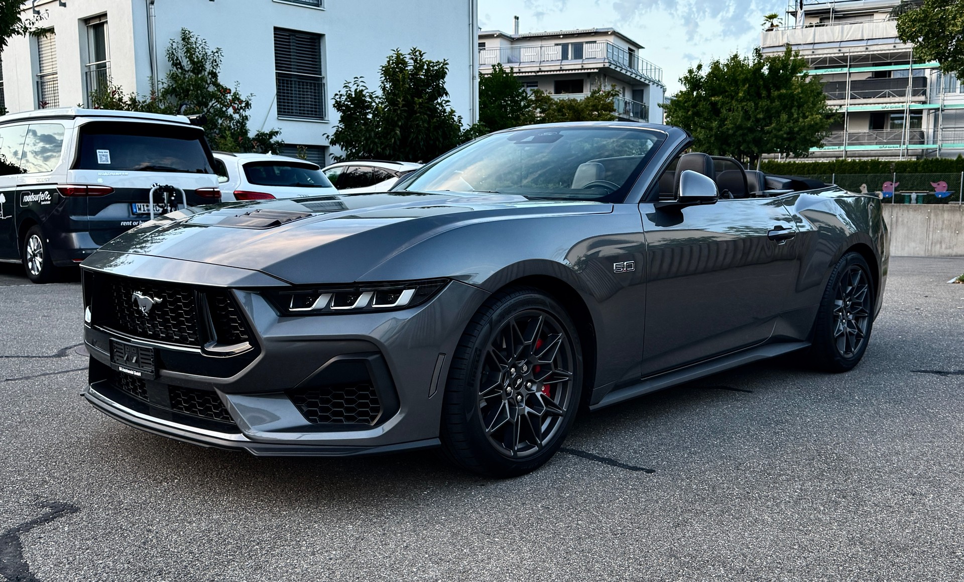 FORD MUSTANG CONVERTIBLE 5.0 V8 GT AUTOMAT-showroom-element-3