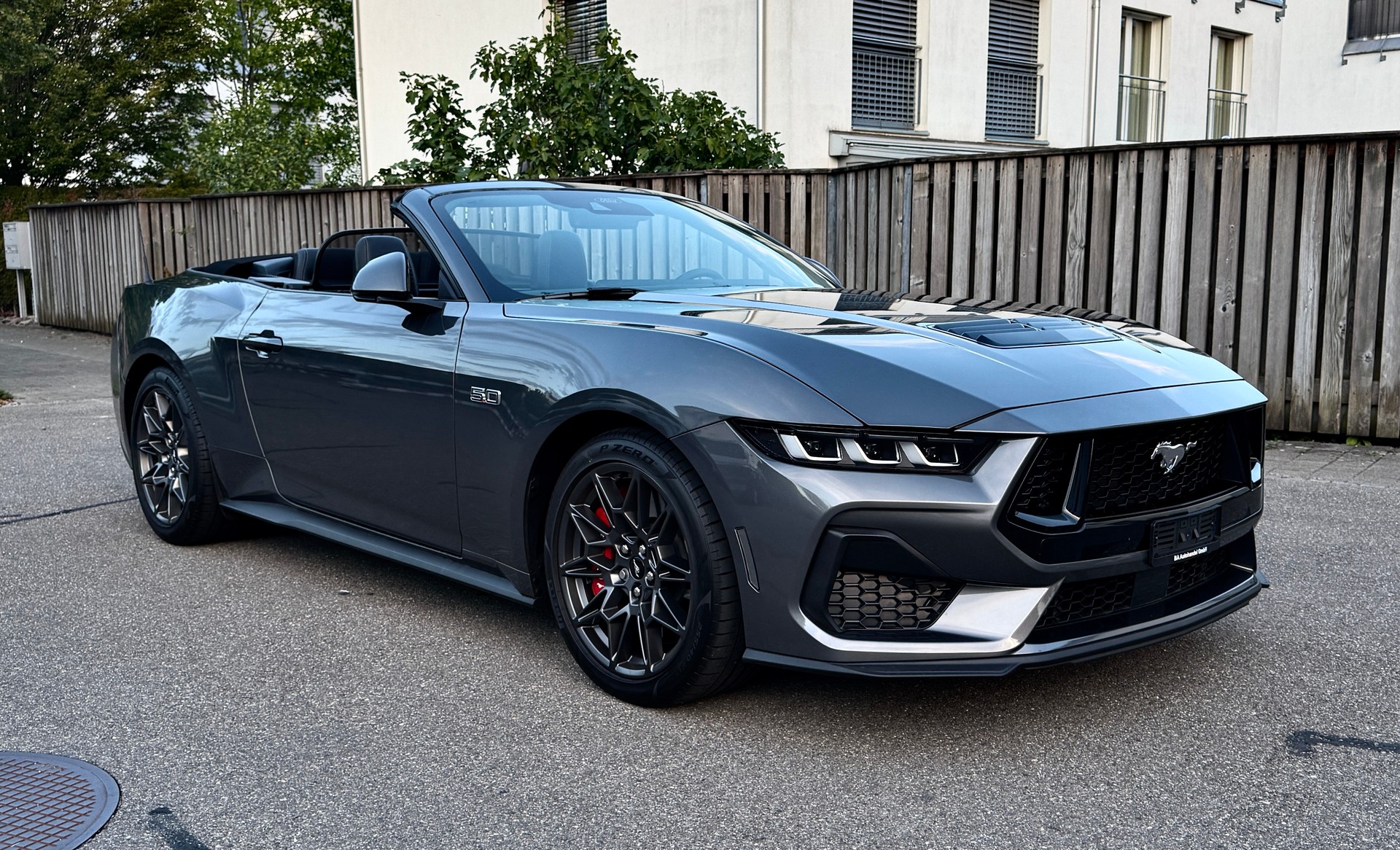 FORD MUSTANG CONVERTIBLE 5.0 V8 GT AUTOMAT