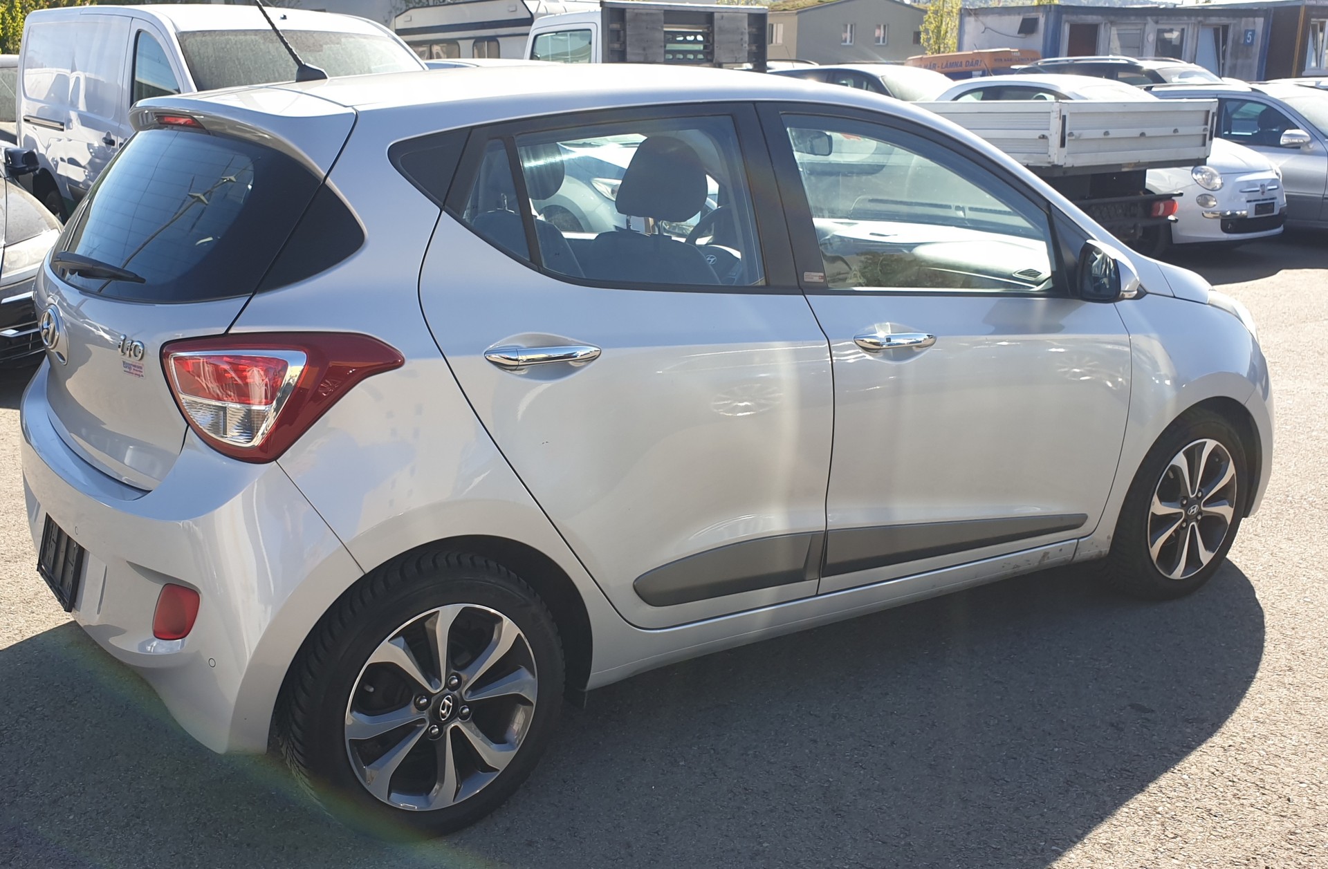 HYUNDAI i10 1.2 Amplia-image-4