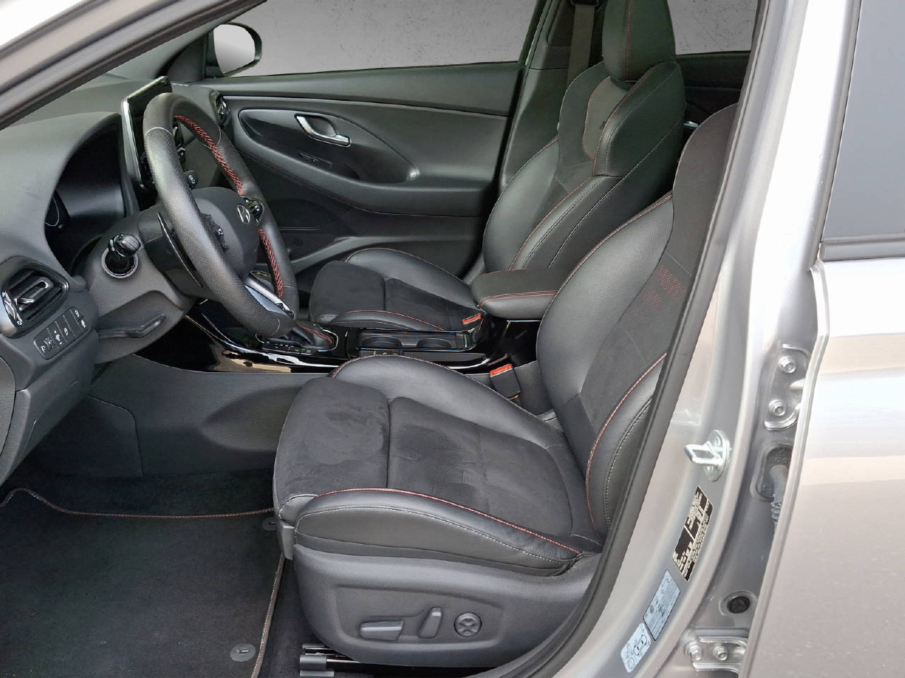 HYUNDAI i30 Wagon 1.5 T-GDi N-Line-image-5