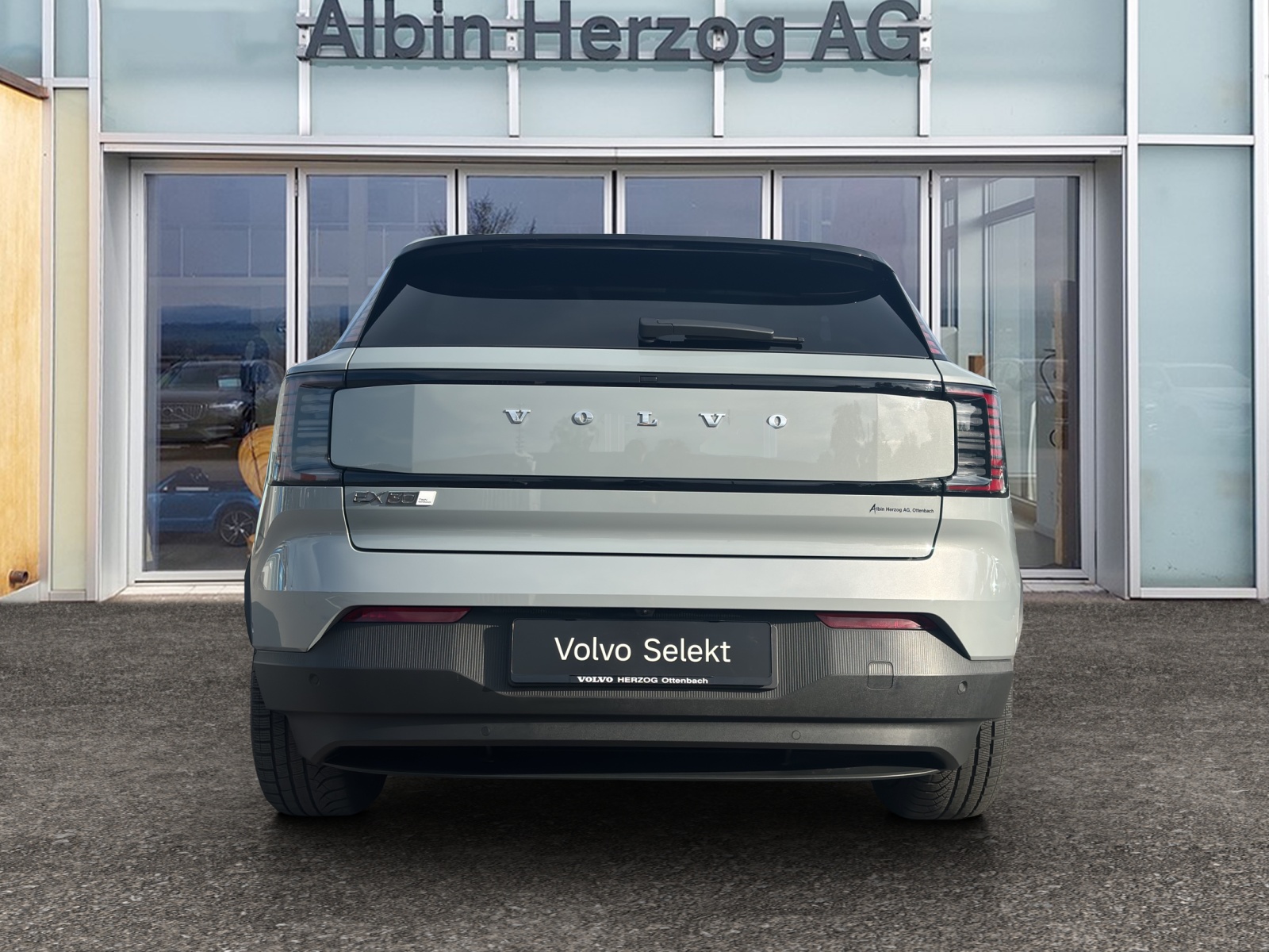 VOLVO EX30 E60 Twin Ultra Performance AWD-image-5