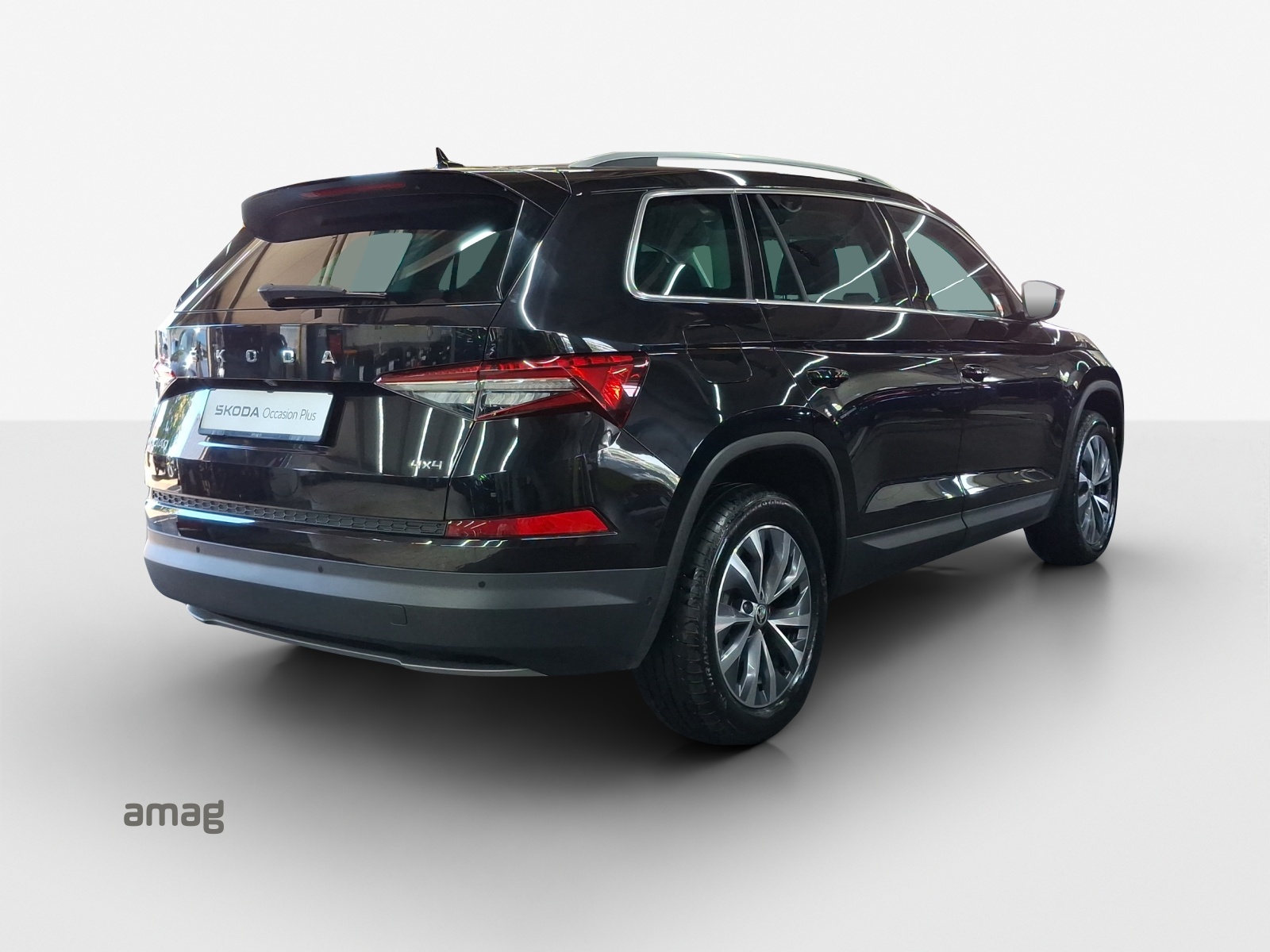 SKODA Kodiaq 2.0 TSI 4x4 Style-image-4